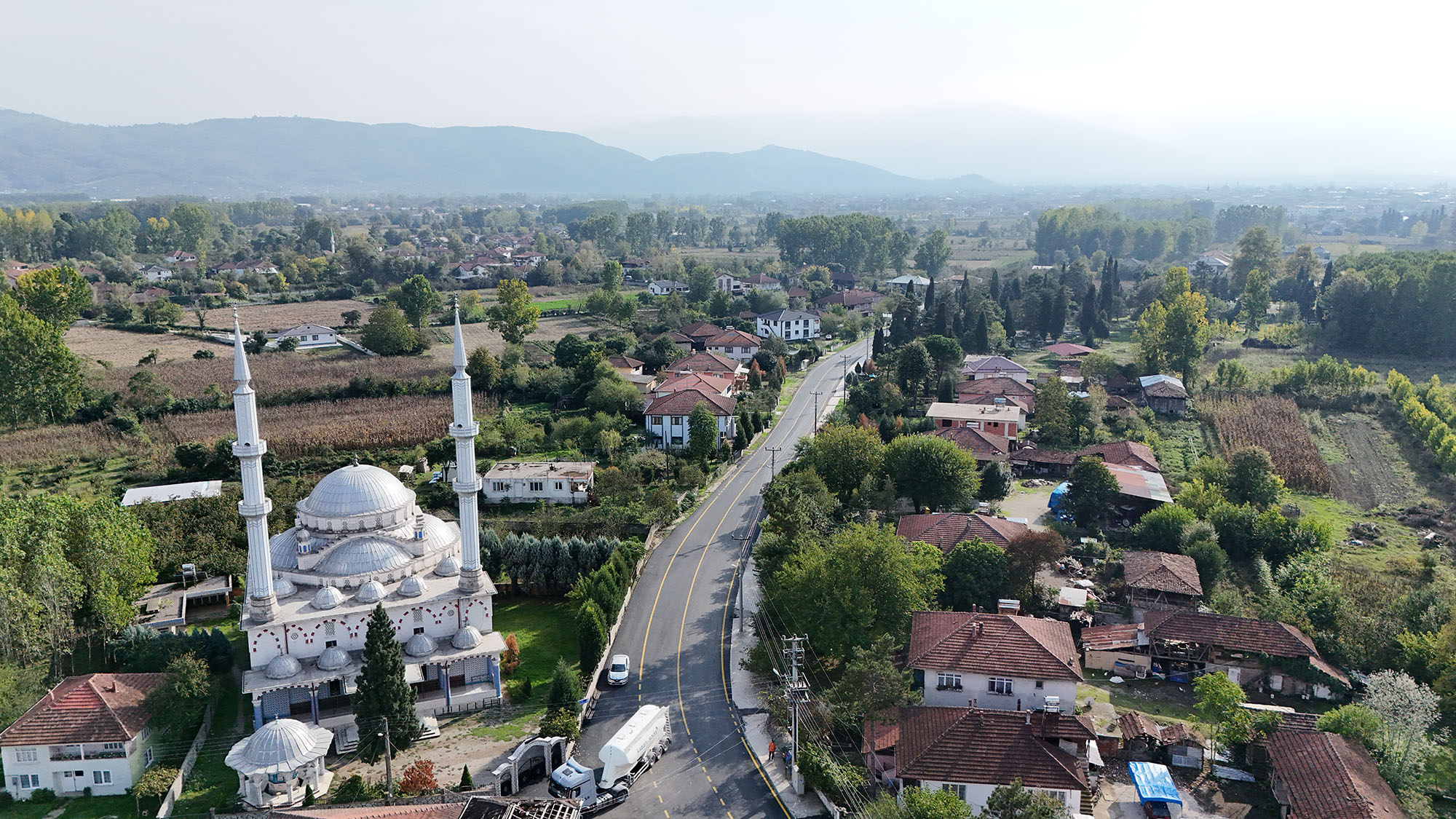Akyazı’da 4 mahallenin ulaşımı için yepyeni dönem
