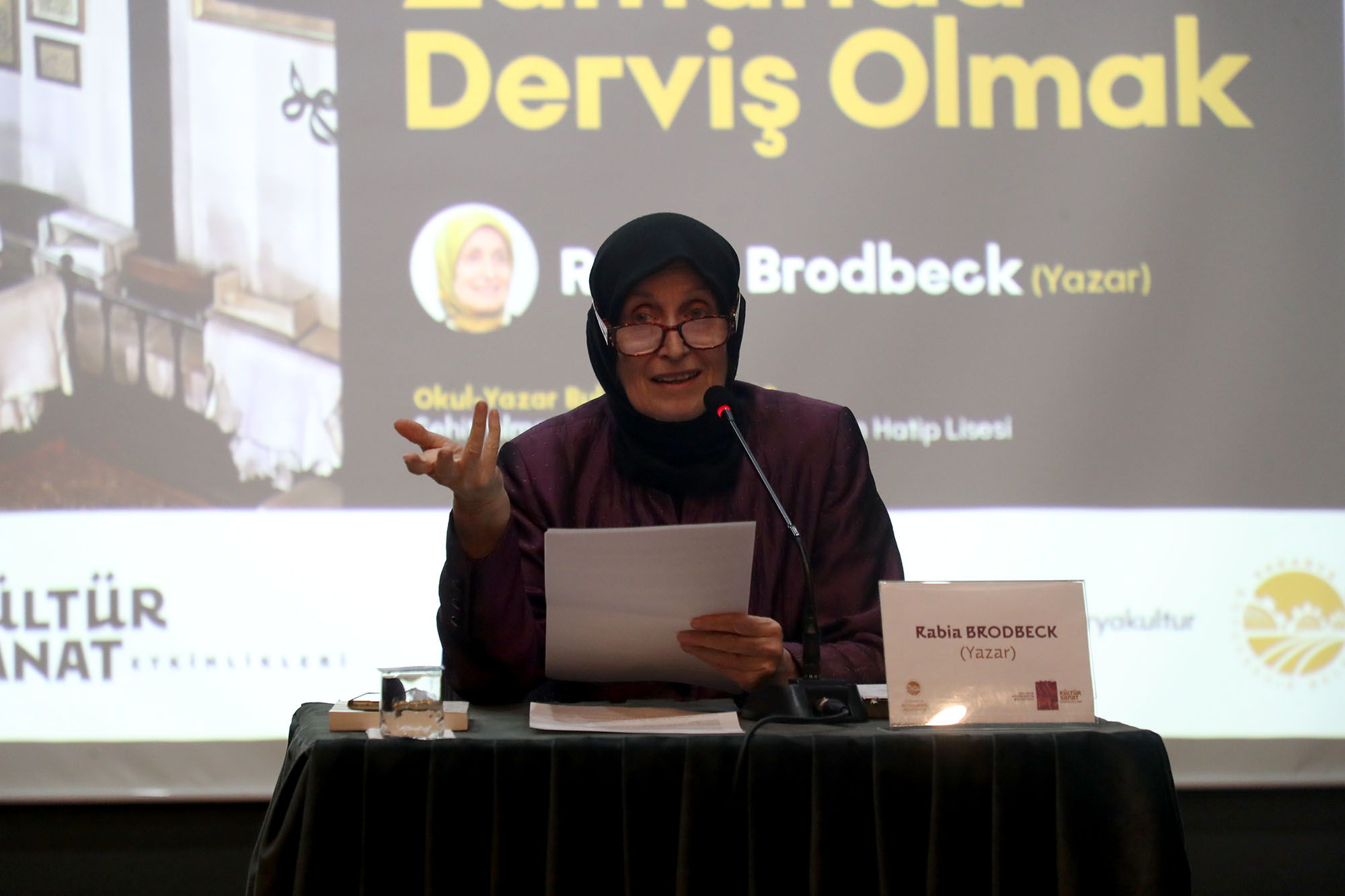 “Her uyanış bir arayışla filizlenir”