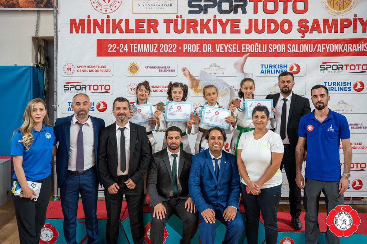 Minik judocular kürsüyü boş bırakmadı