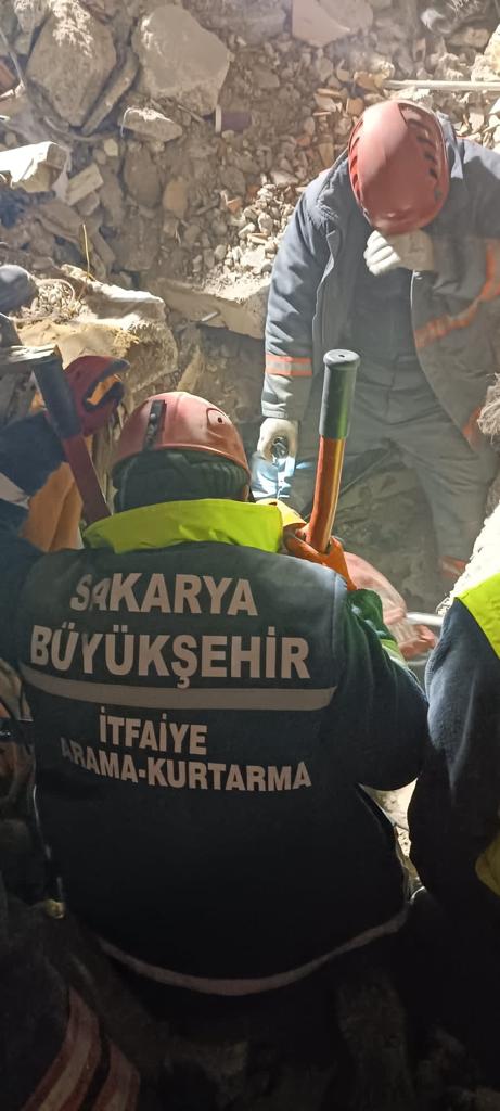 Sakarya ekibi bir gecede iki mucize yaşadı