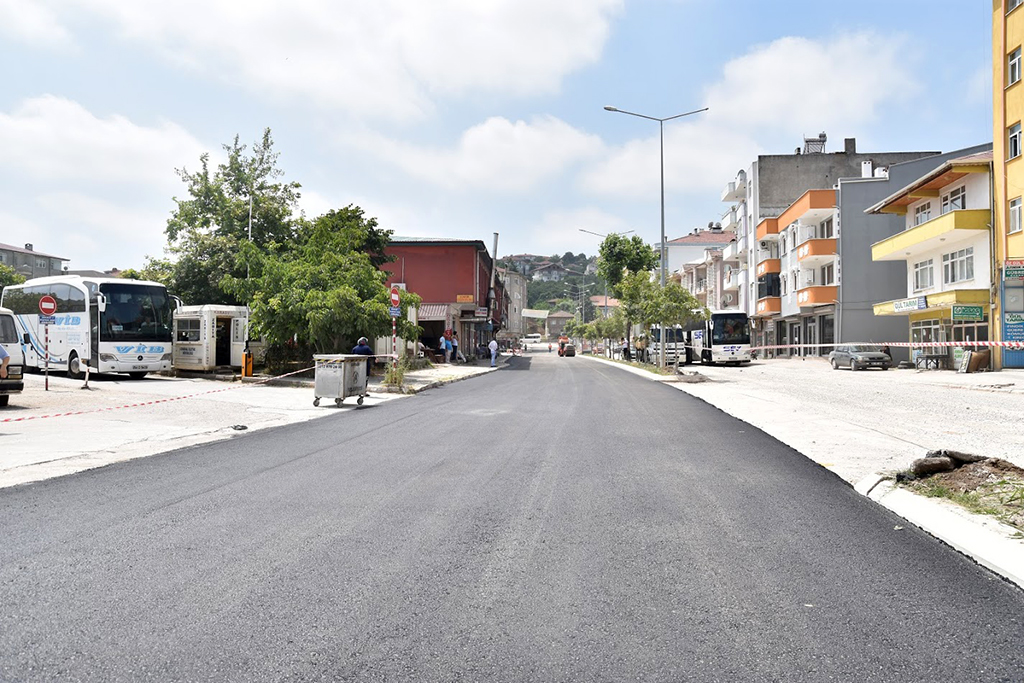 Karasu Vatan Caddesi yeni yüzüne kavuşuyor