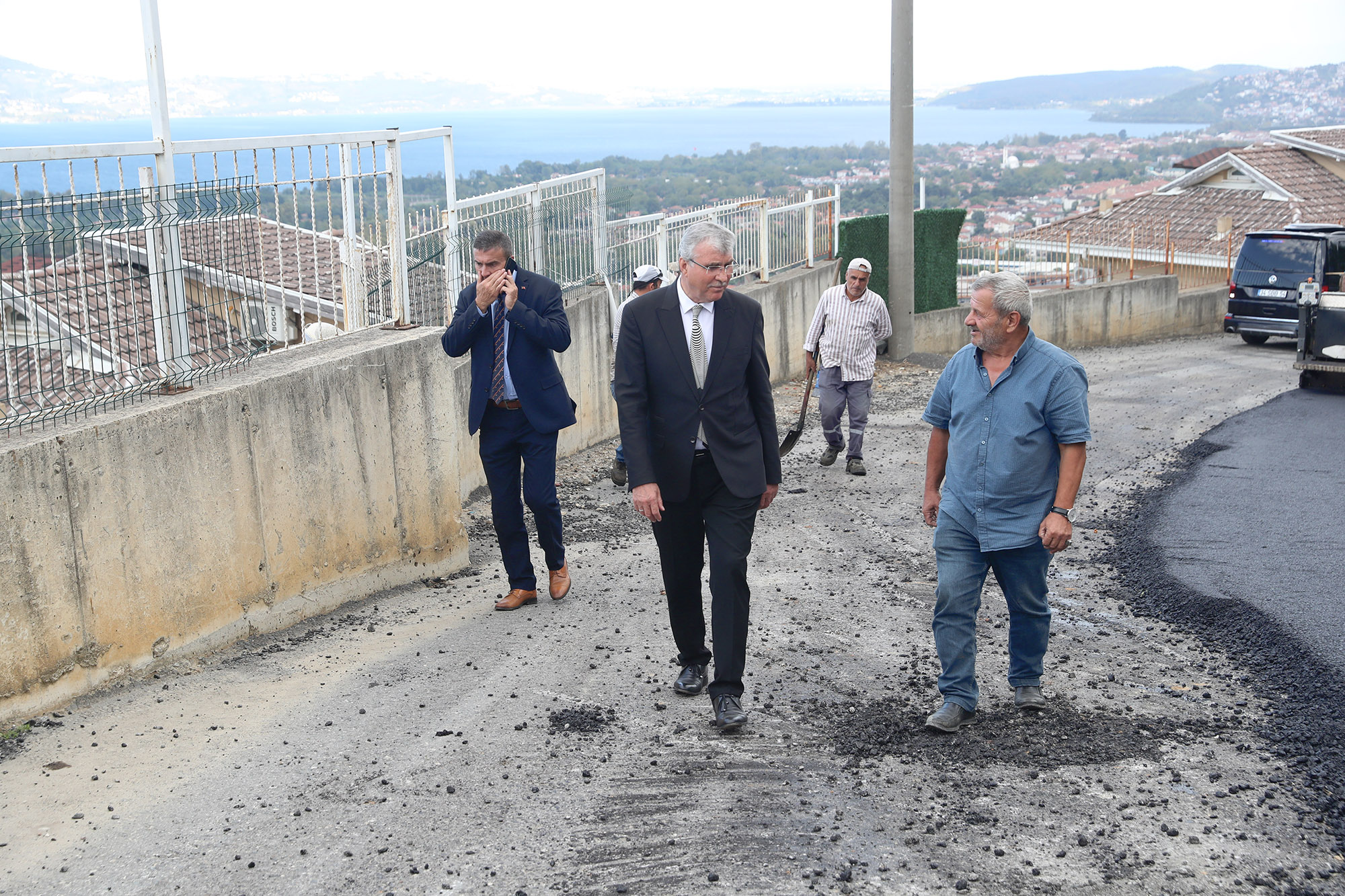 Sapanca Mahmudiye’de asfalt çalışmaları tamamlanıyor