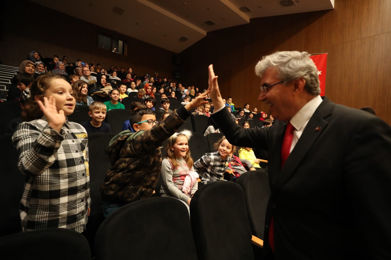 “Yerli malı ürünler ülke ekonomisine katkı sağlar”