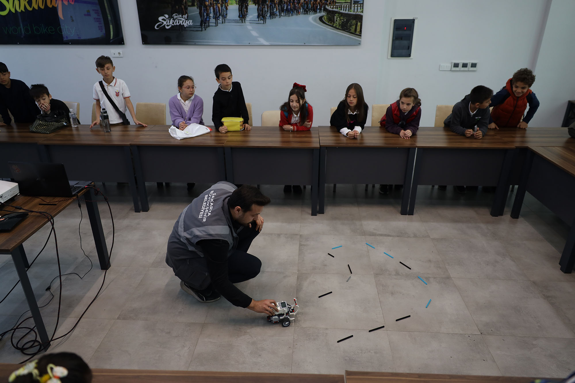 Minikler Ayçiçek Vadisi’nde dolu dolu bir gün yaşadı