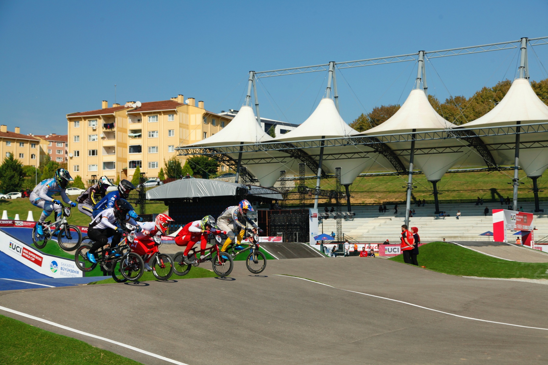 Türkiye’de bir ilk: BMX Dünya Kupası’nda kıyasıya mücadele başladı