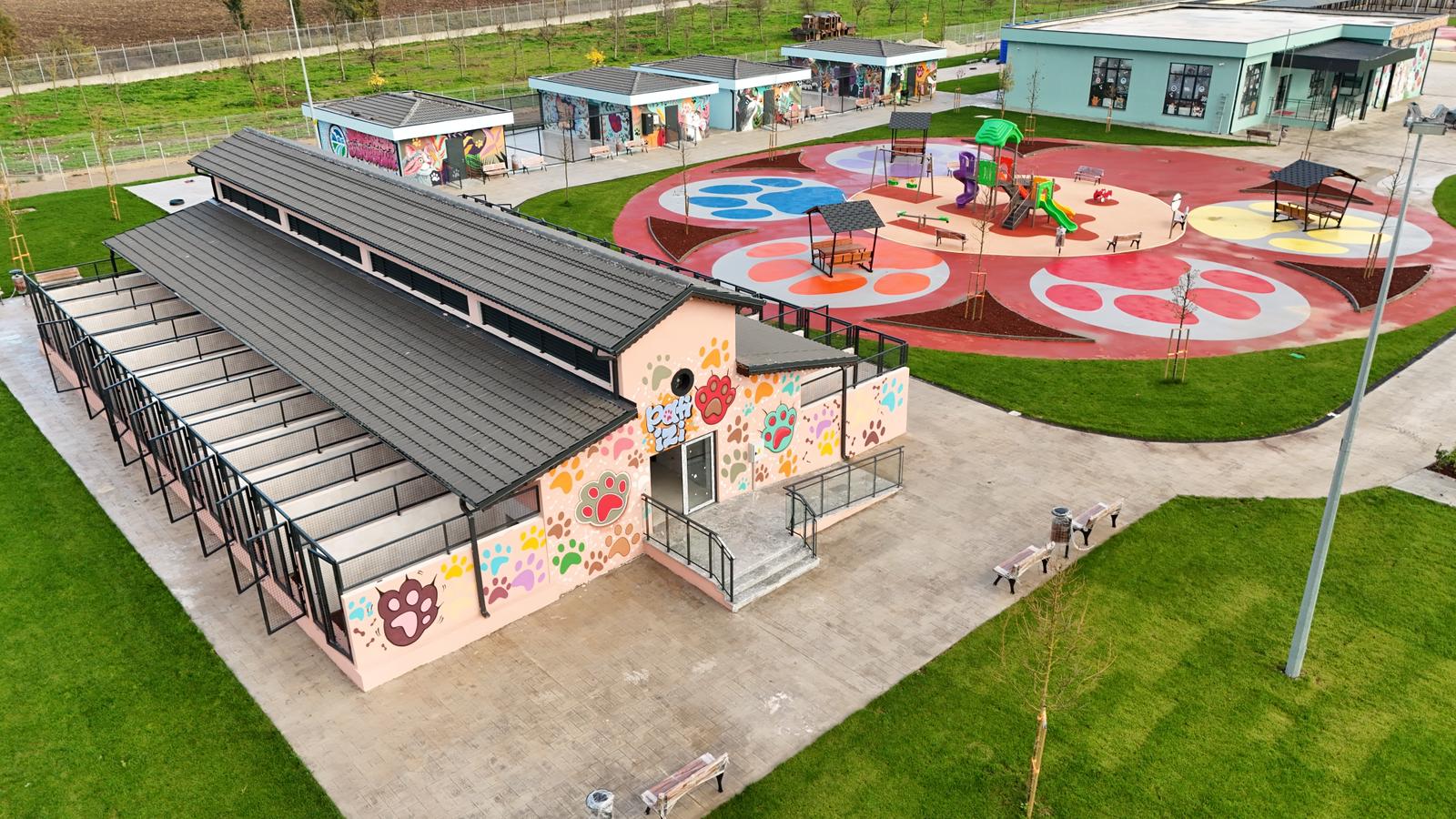 “Sokak Hayvanları Doğal Yaşam Kampüsü ile Sakarya’mız yine bir ilke imza attı”