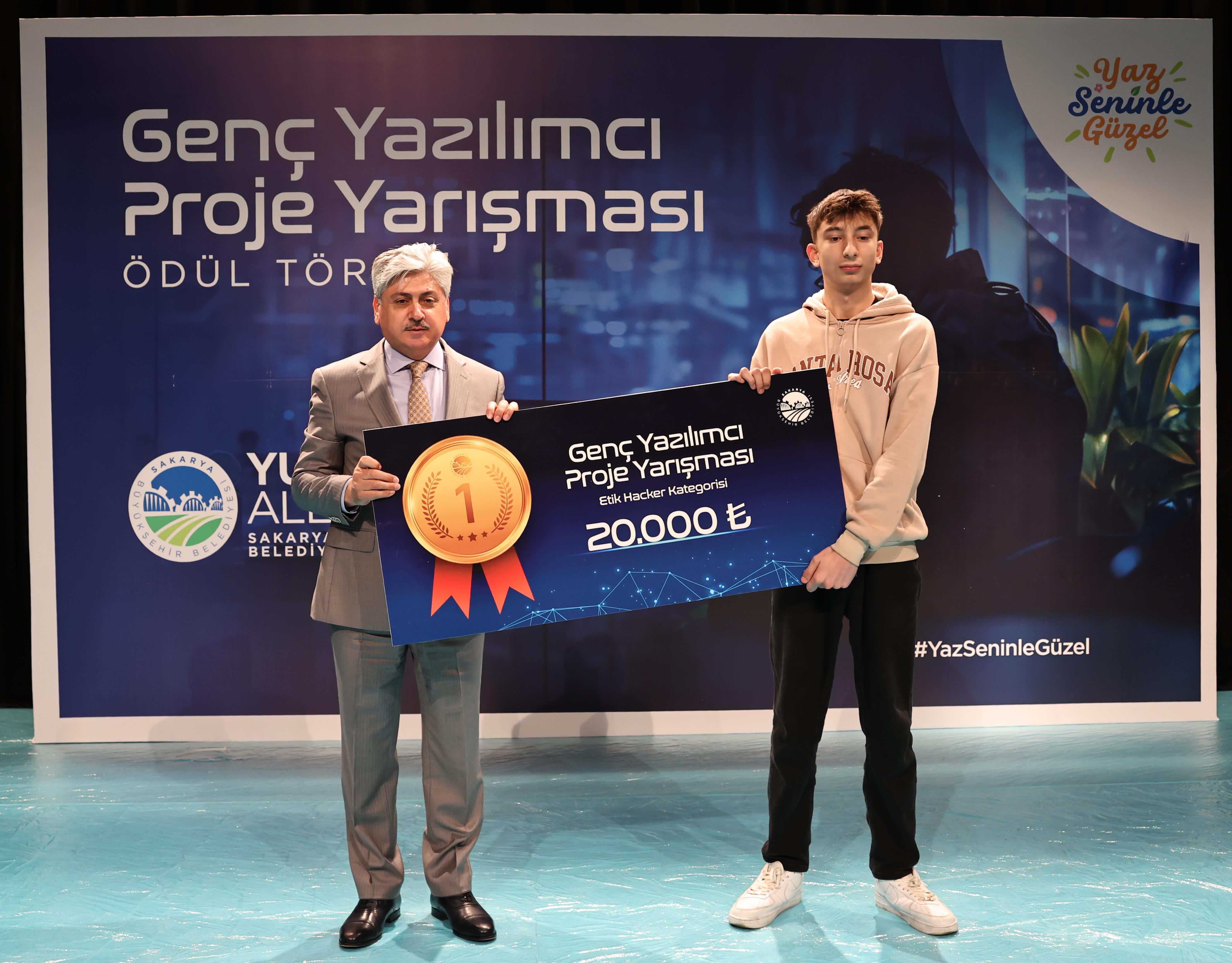 “Takip eden değil, tasarlayan, üreten, yön veren bir gençliğimiz var”