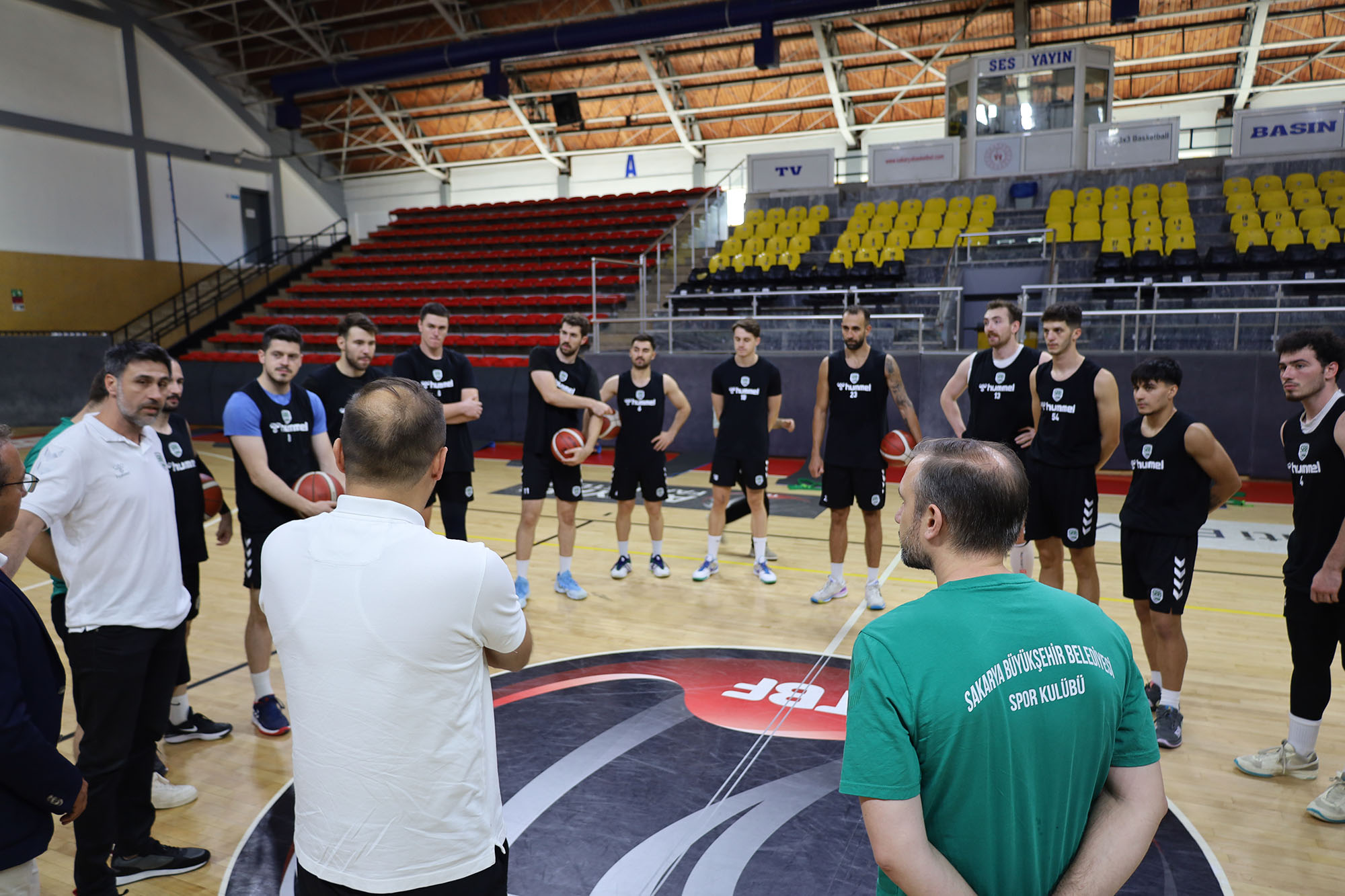 Büyükşehir Basketbol'da yeni sezon heyecanı: “Hedefimiz şampiyonluk”