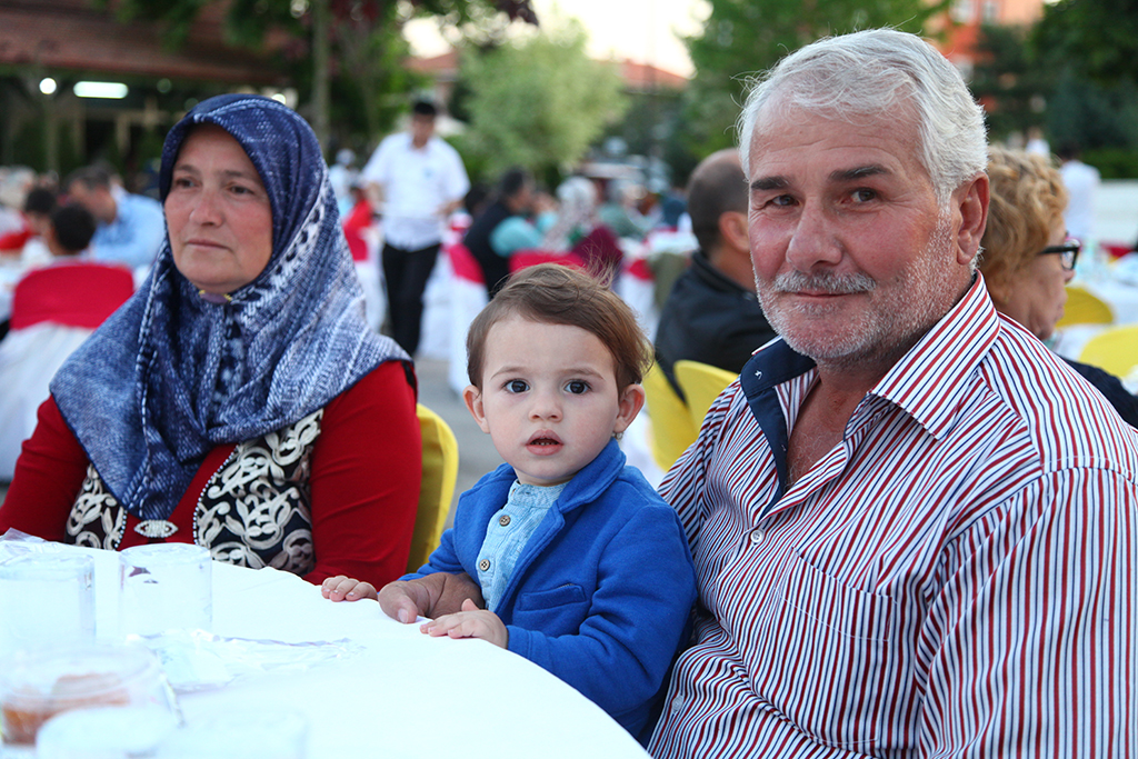 Söğütlü’de Kardeşlik İftarı