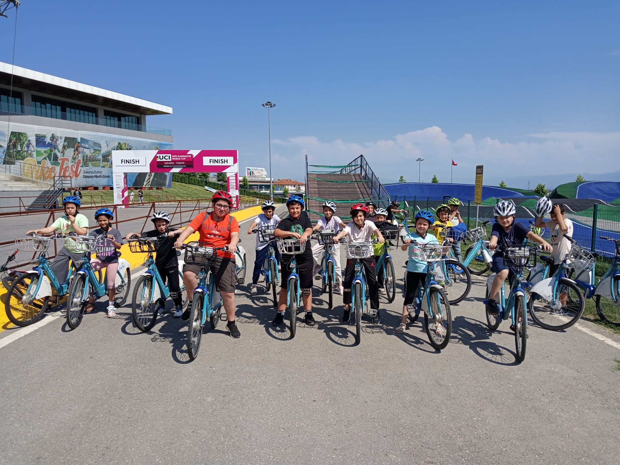 750 minik bisiklet sürücüsüne güvenli sürüş eğitimi