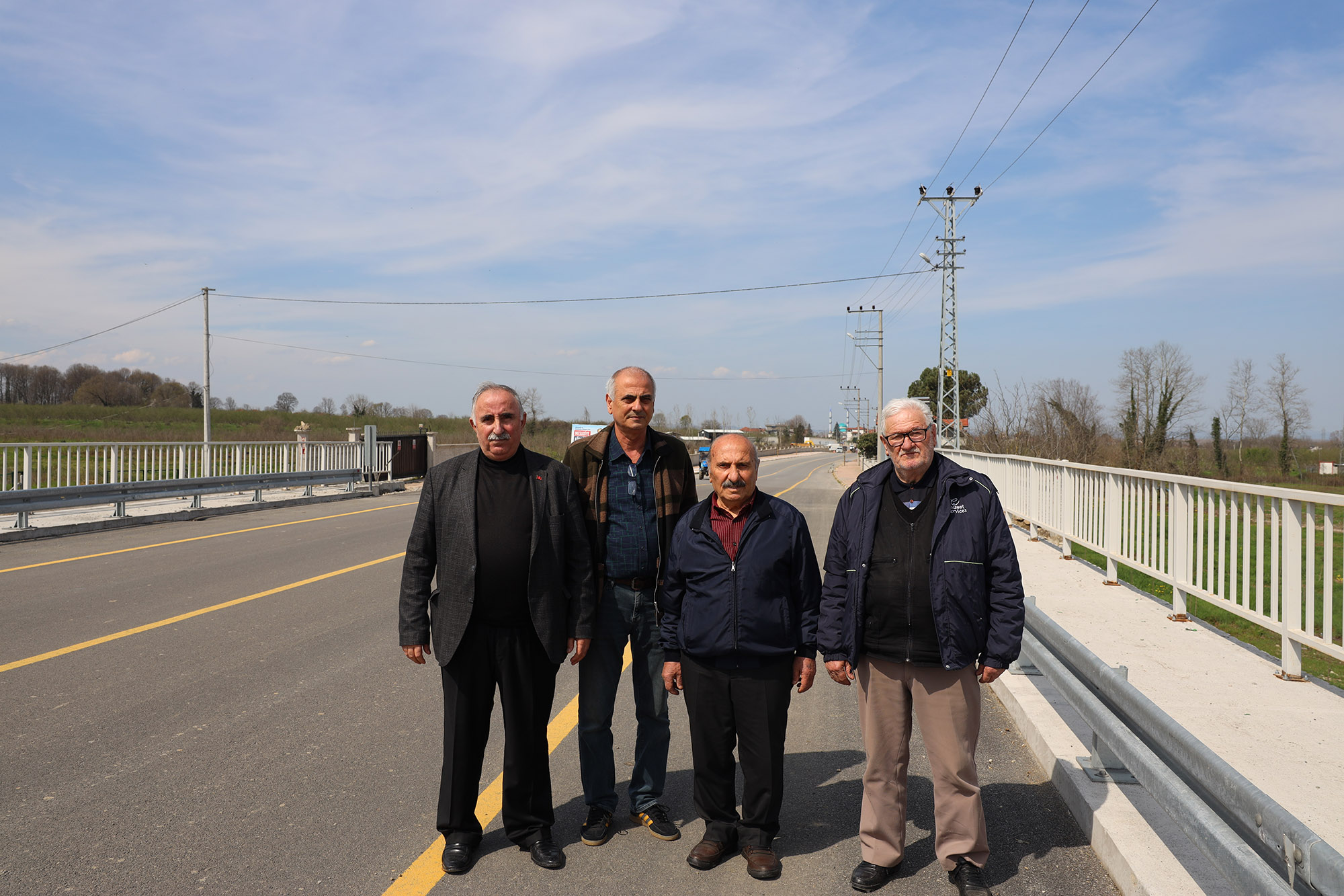 Karapürçek Mesudiye Köprüsü ile geçişler güvenli hale geldi