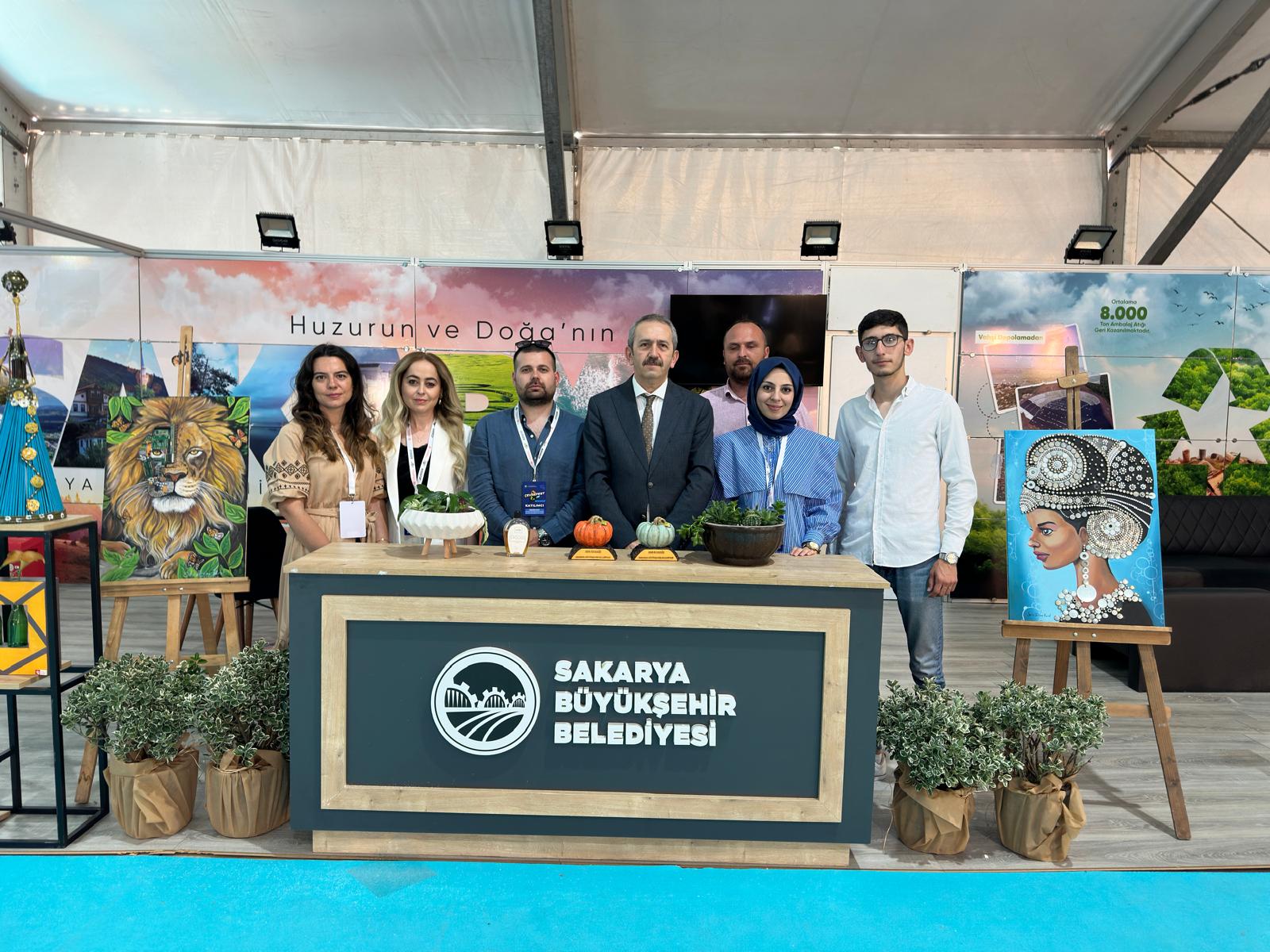 Büyükşehir’in sıfır atık ve iklim değişikliğiyle mücadele çalışmaları ÇEVREFEST’te ilgi odağı oldu