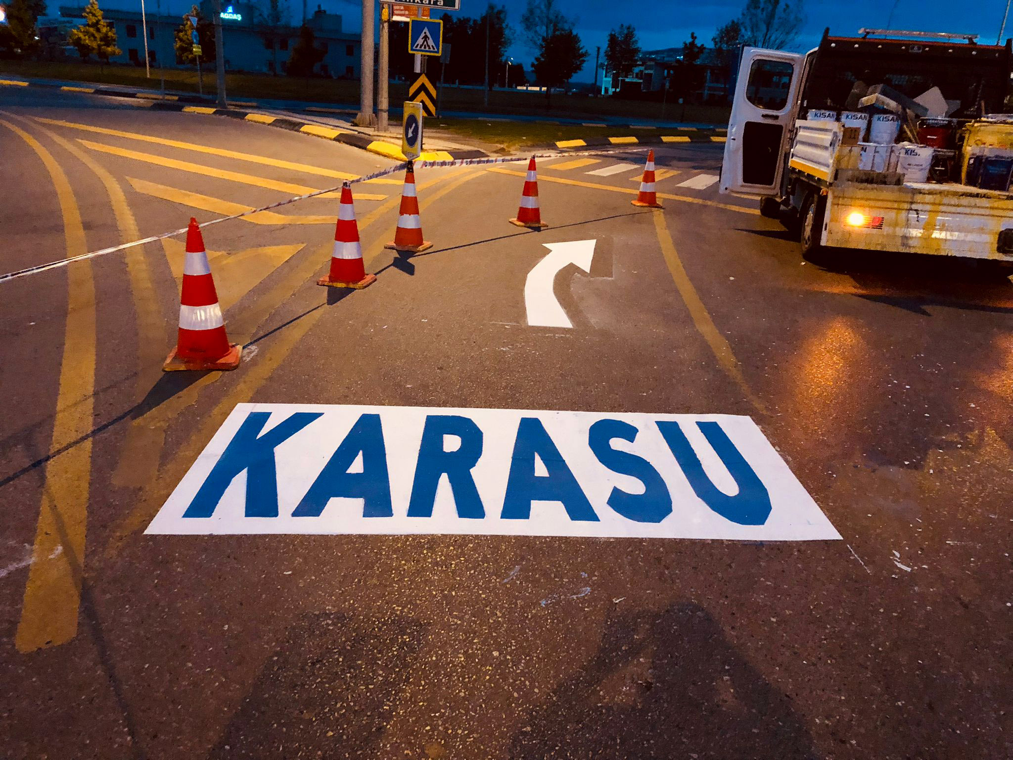 Büyükşehir’den şehrin önemli güzergâhlarına estetik dokunuş