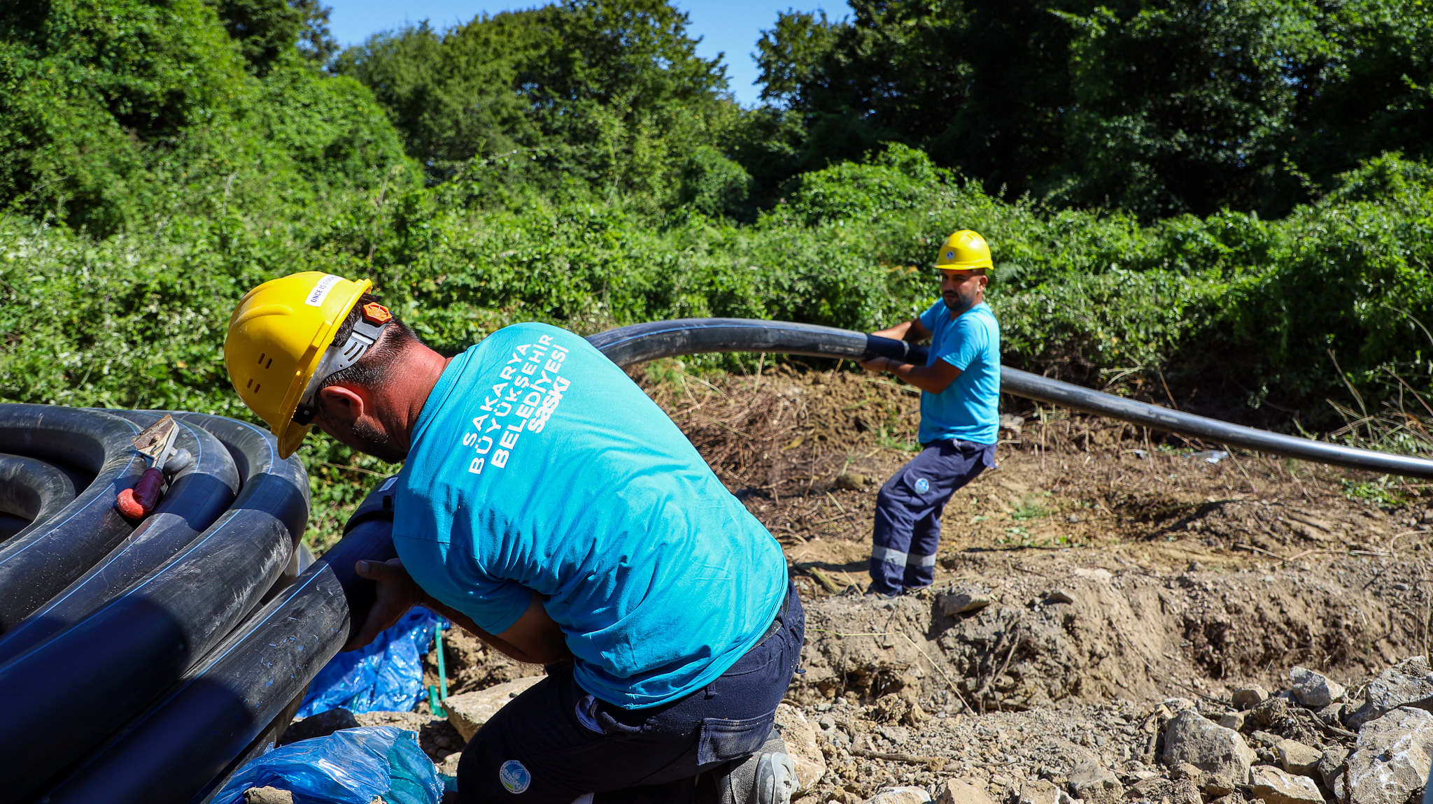 Kaynarca’nın 6 mahallesinde güçlü altyapı için iki proje eş zamanlı olarak tamamlandı