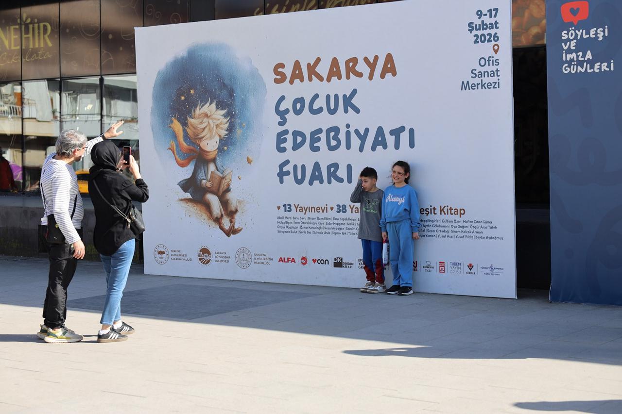 Sakarya Çocuk Edebiyat Fuarı tarihe geçti: 100 bini aşkın misafir