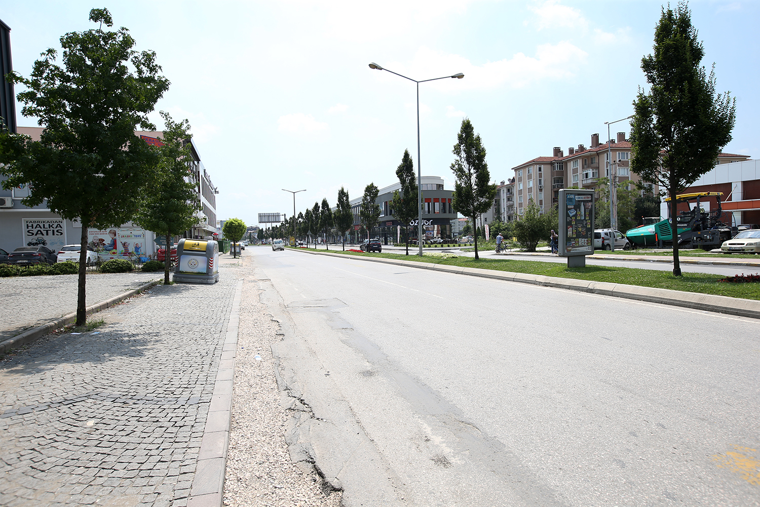 Sakarbaba Caddesi yenileniyor