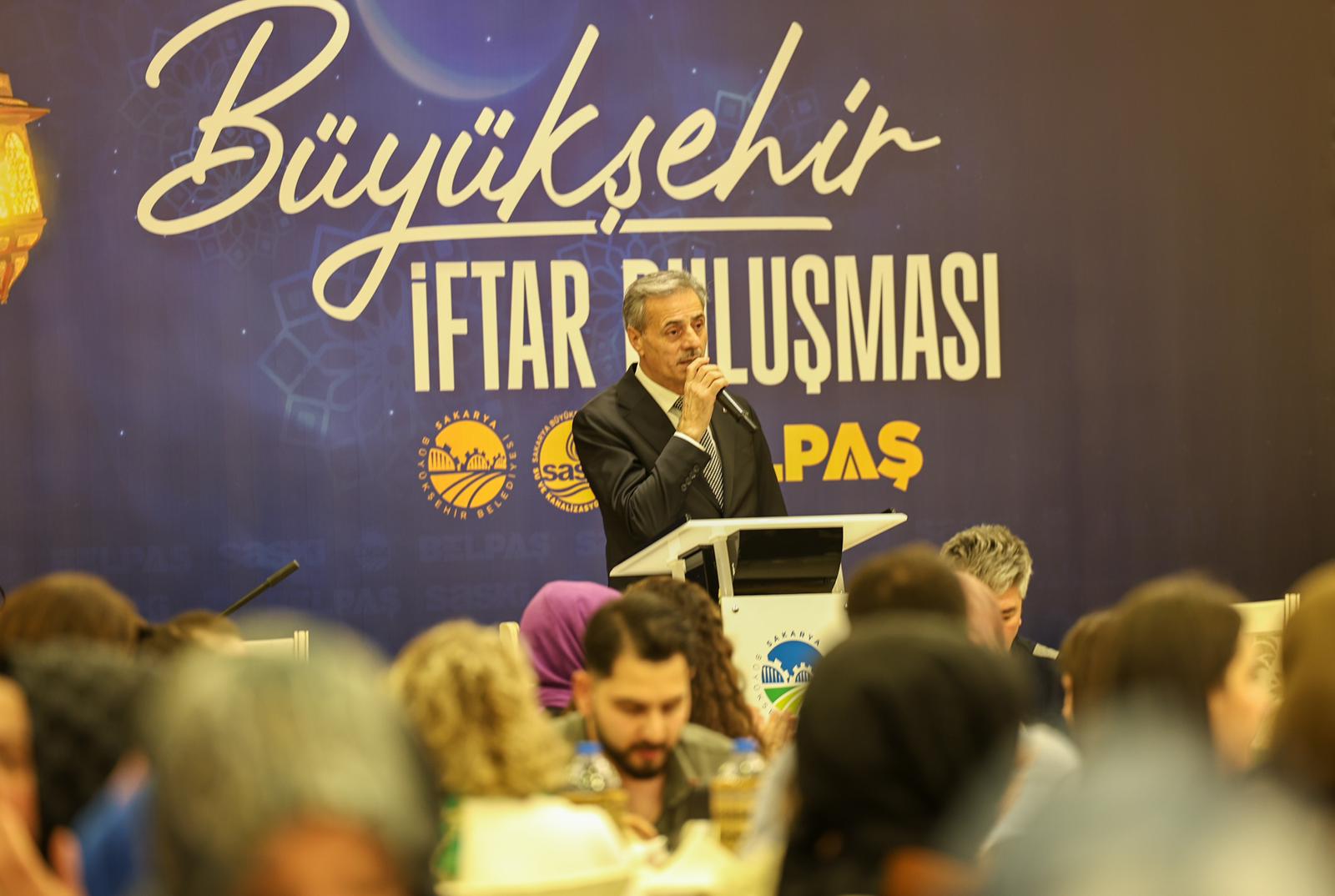 “Şehrimizi el ele, omuz omuza geliştirmeye devam edeceğiz”