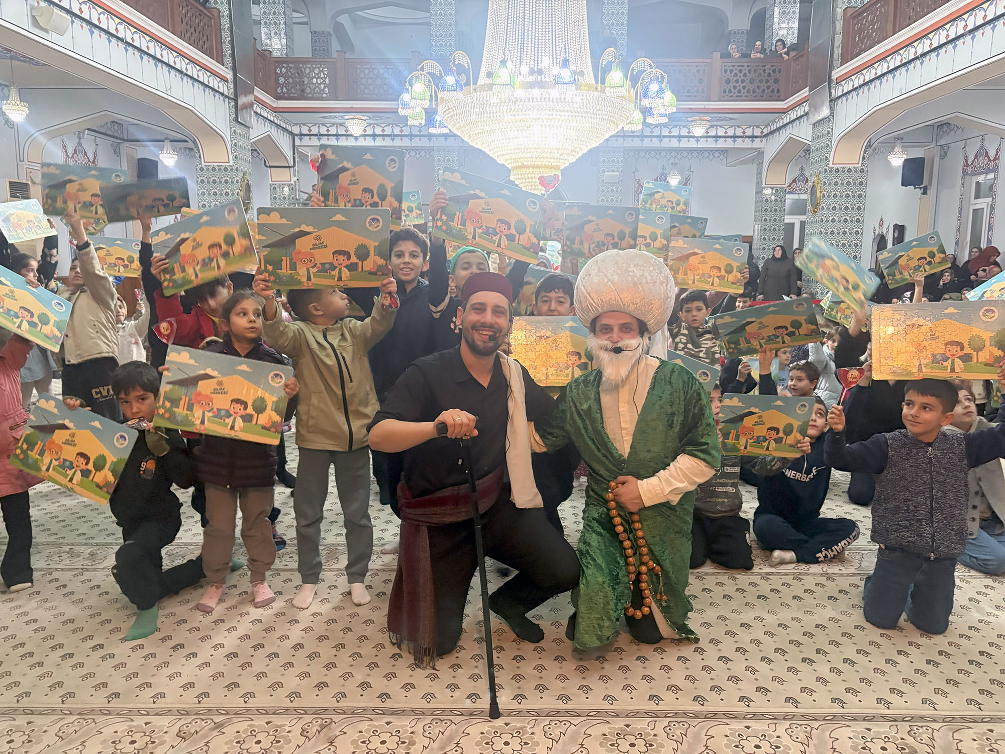 Büyükşehir, 16 ilçede 6 bin çocuğu Ramazan sevinciyle buluşturdu