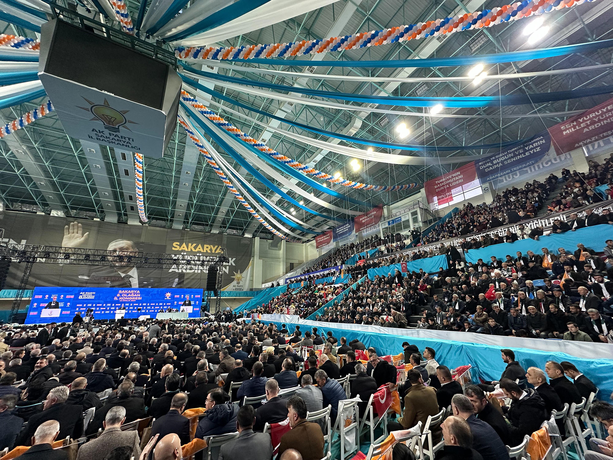 “Davamızın ve liderimizin yanında olmaya devam edeceğiz”