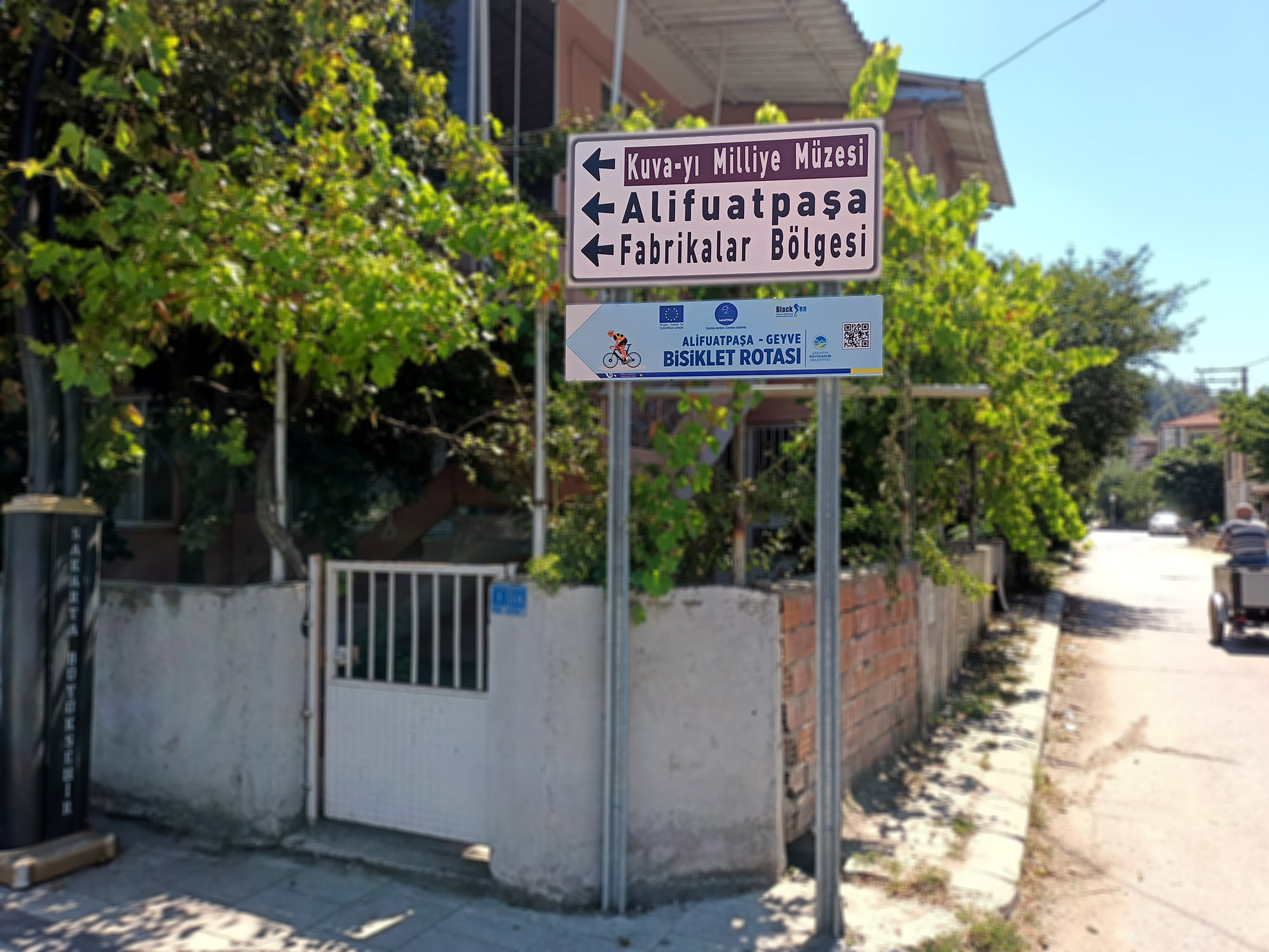 Sakarya’da bisiklet tutkunlarının beklediği haber: Artık yolu QR kodu gösterecek