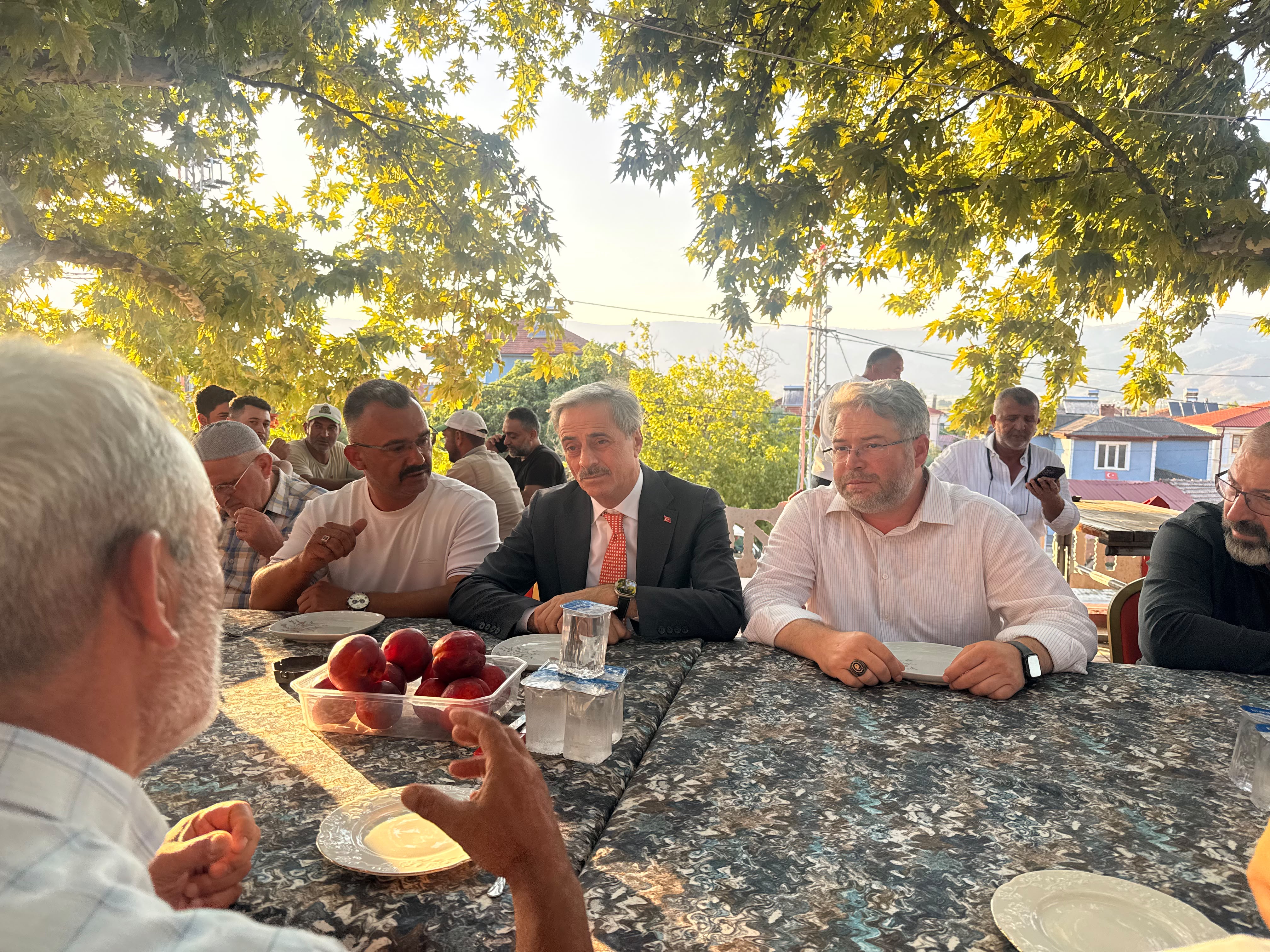 Başkan Alemdar, Geyve Bayat’ta hemşehrileriyle buluştu
