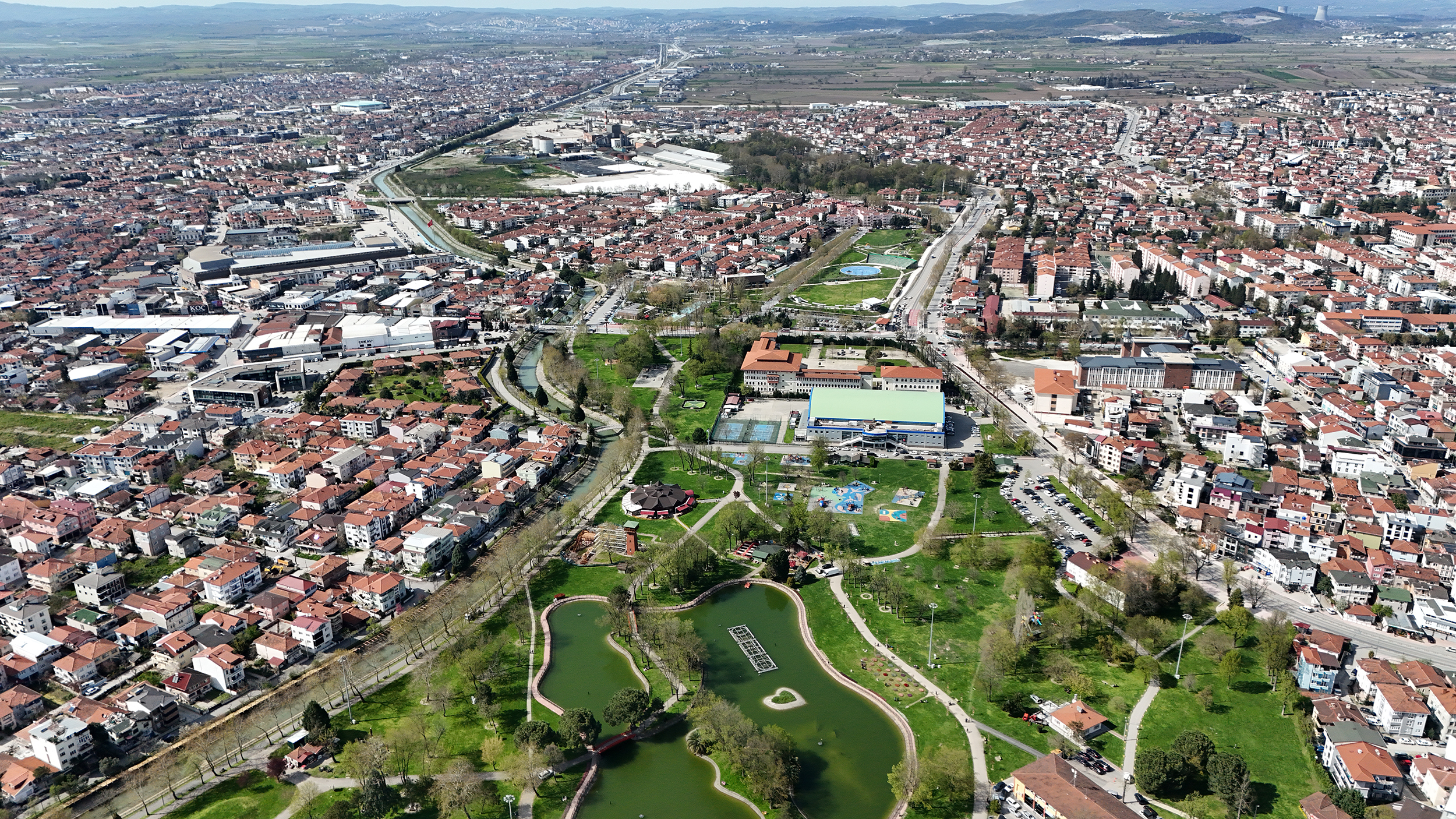 Başkan Alemdar ilk kez açıkladı: “Hedefimiz Şeker Fabrikası arazisini millet bahçesi ve parka dönüştürmek”