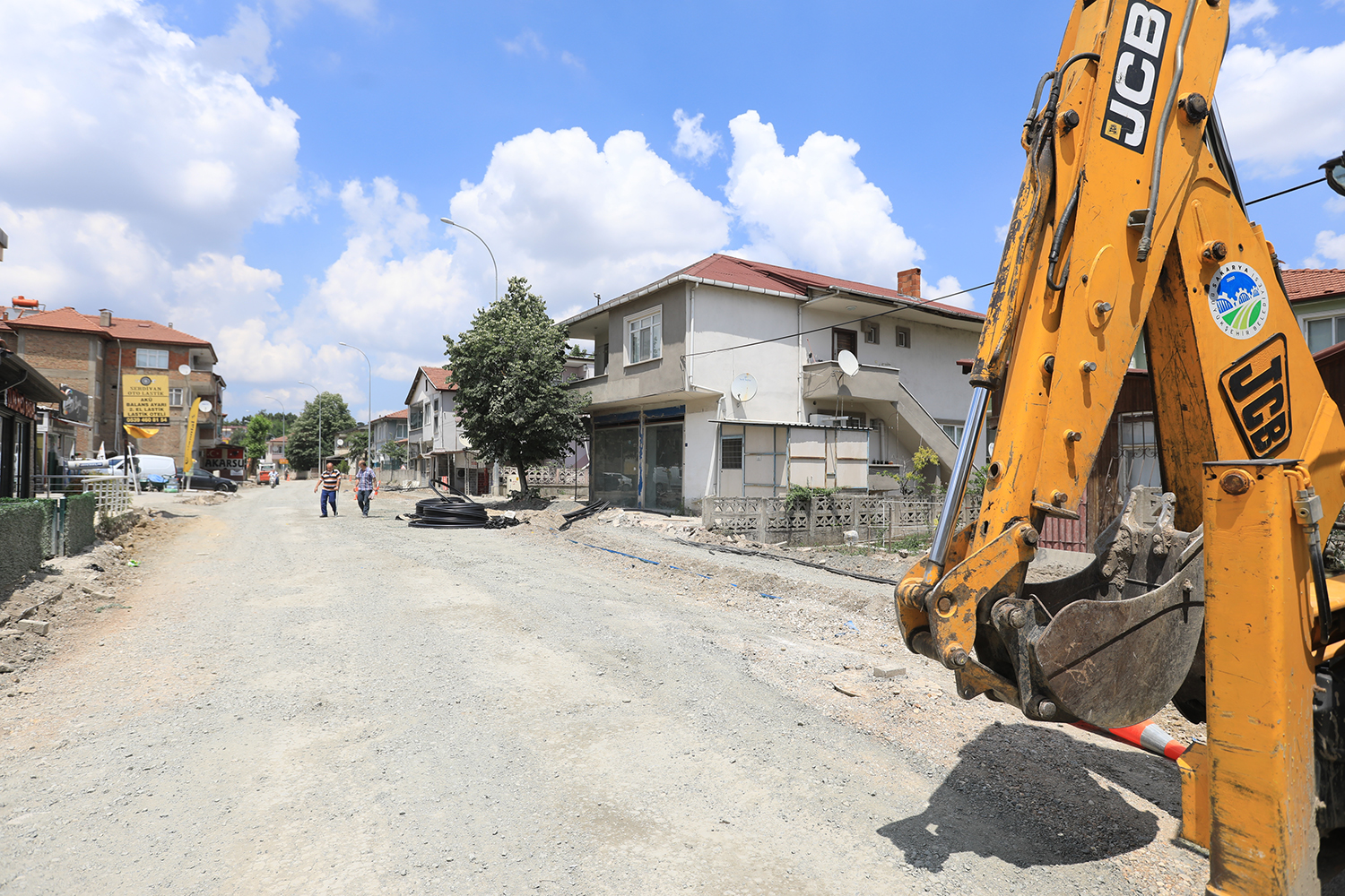 32 Evler Mahallesi’nde son etap için asfalt öncesi hazırlık başladı