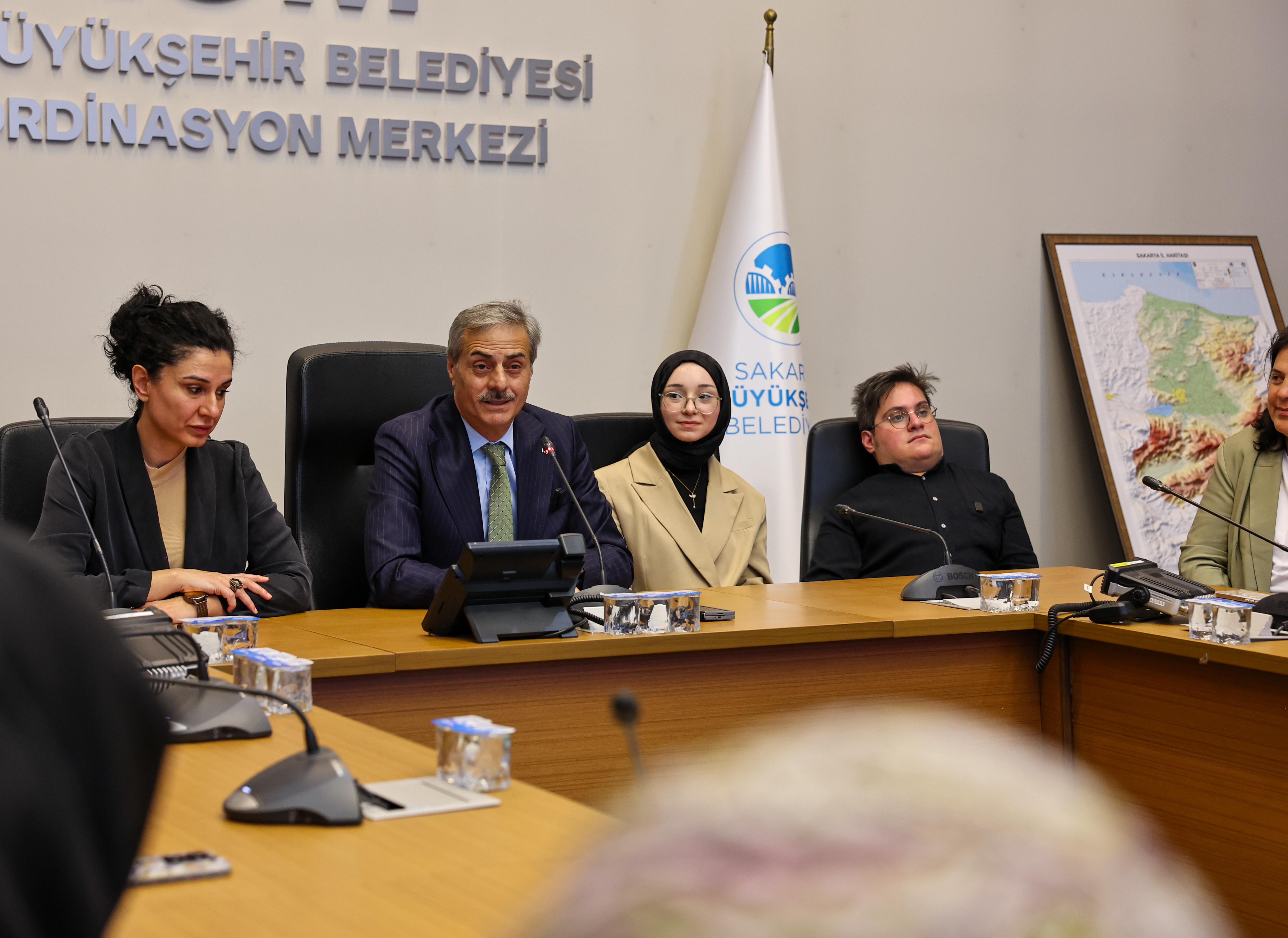 “Kadın kollarımız davamıza güç katıyor”