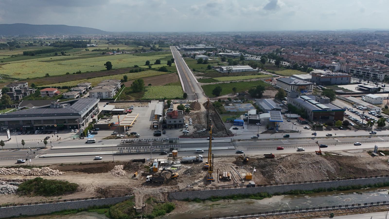“170 milyonluk projede duble yol tamam, Kuzey Köprüsü’nde de hızla ilerliyoruz”