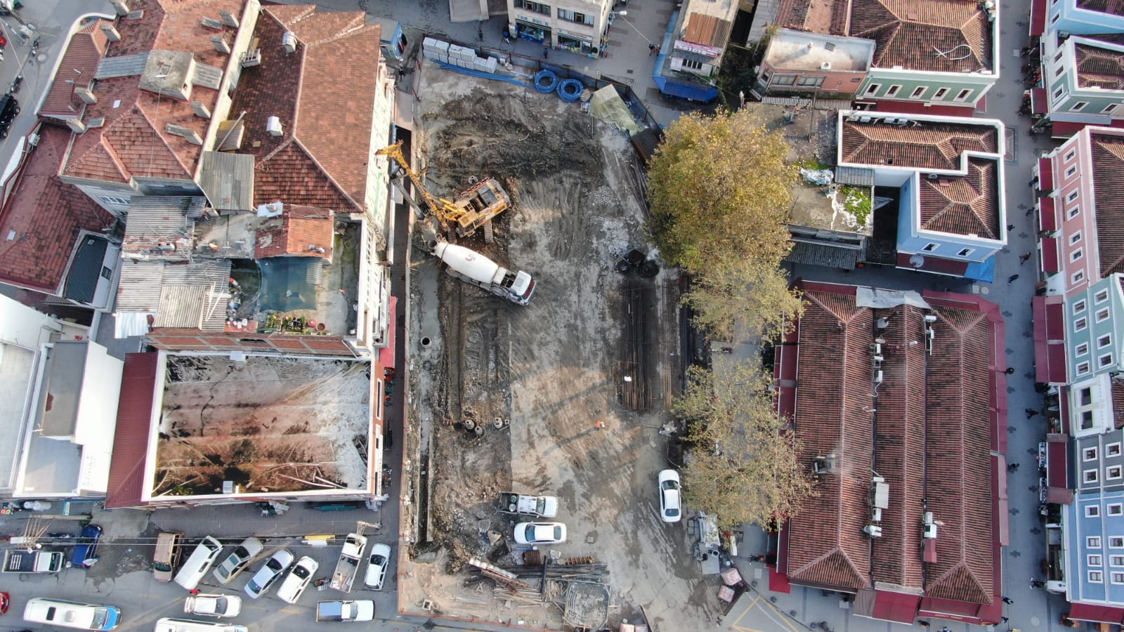 Unkapanı Meydanı’nın temeli atılıyor