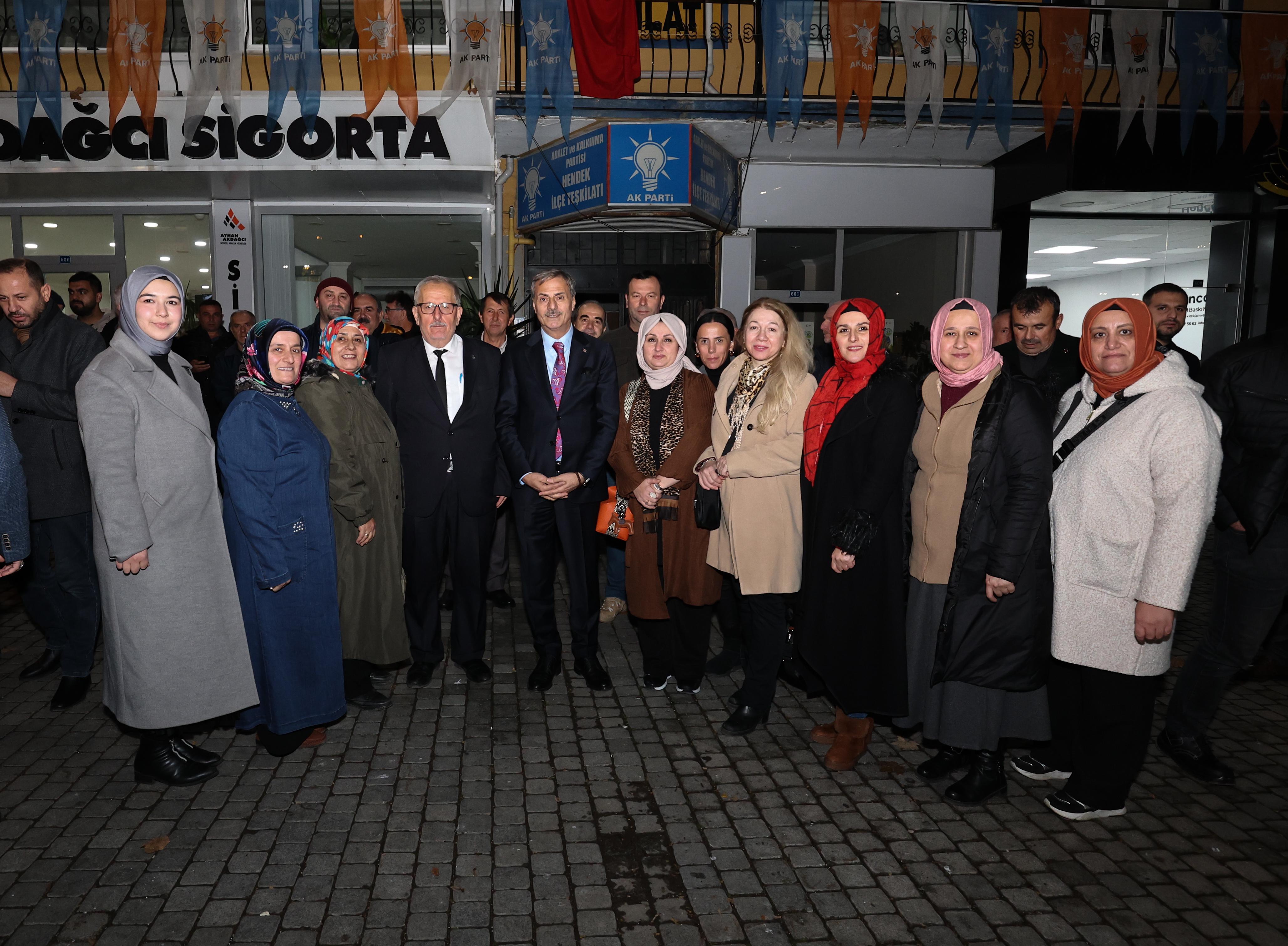 Yusuf Alemdar Akyazı ve Hendek’i adım adım gezdi: “Verdiğimiz her sözün arkasındayız”