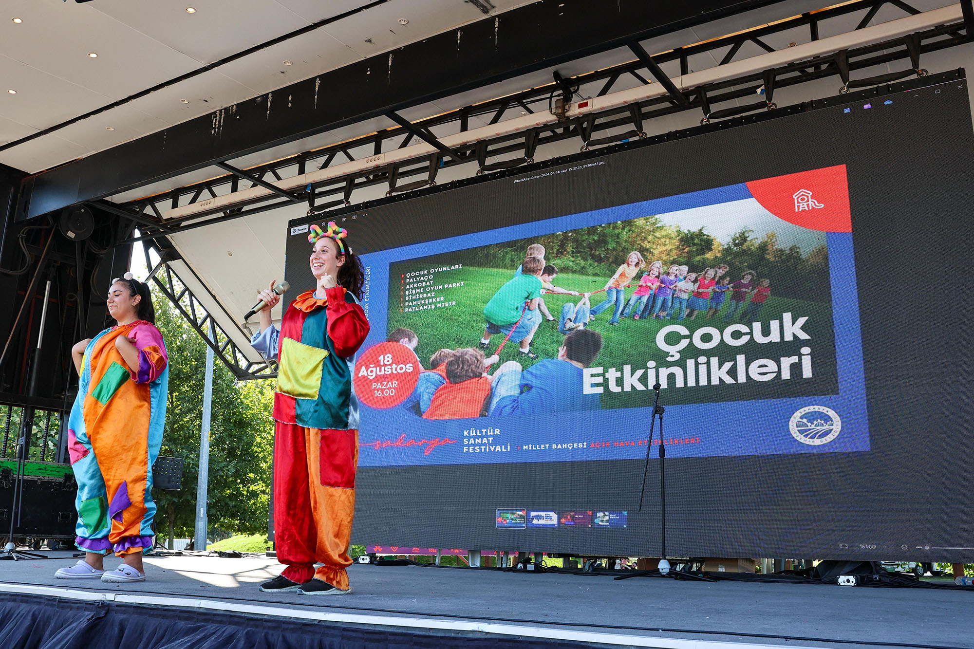 Millet Bahçesi’nde kültür, sanat ve eğlenceyle dolu bir pazar