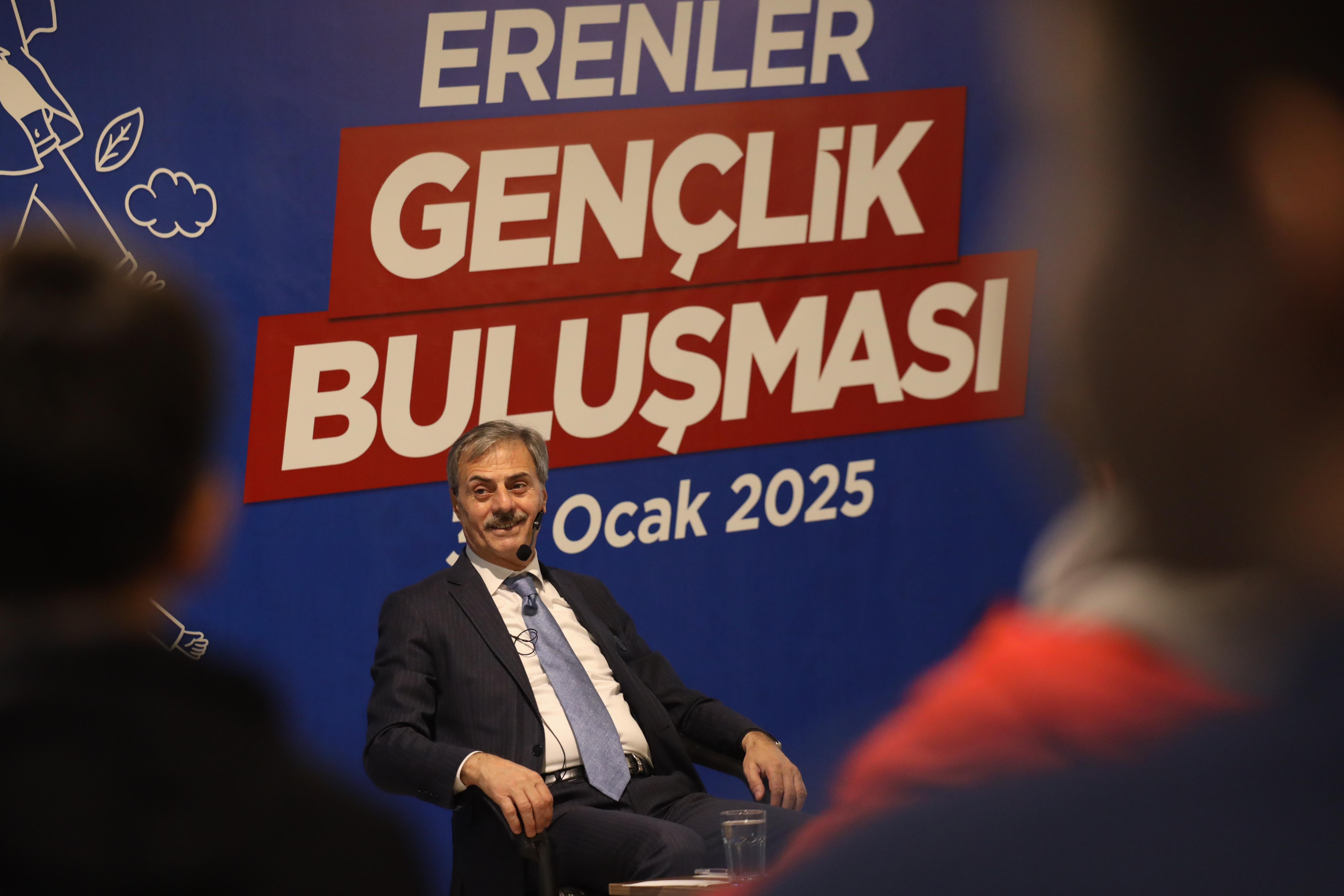 Gençler için Kapalı Spor Salonu, Bilim Merkezi, Kütüphane…