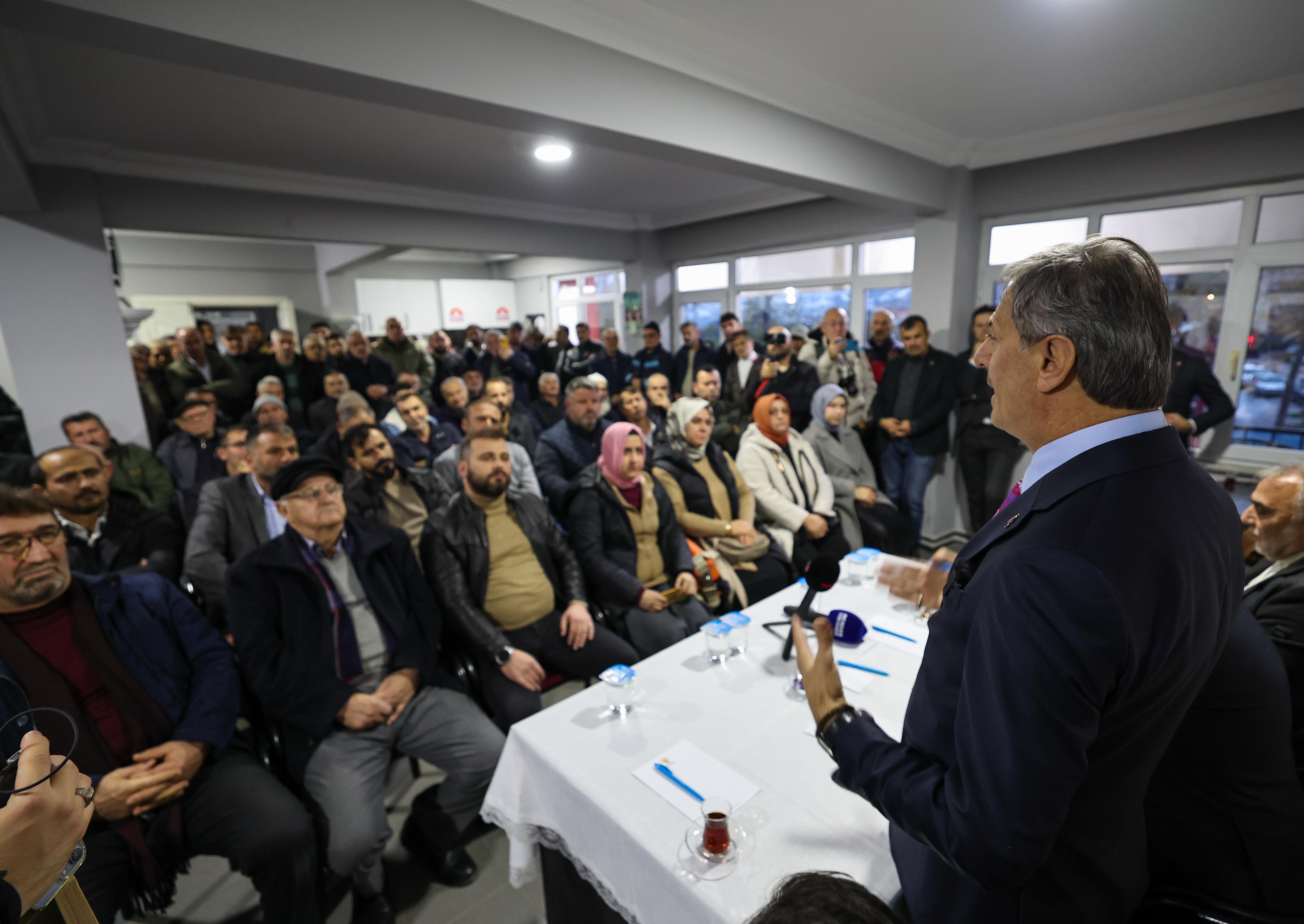 Yusuf Alemdar Akyazı ve Hendek’i adım adım gezdi: “Verdiğimiz her sözün arkasındayız”