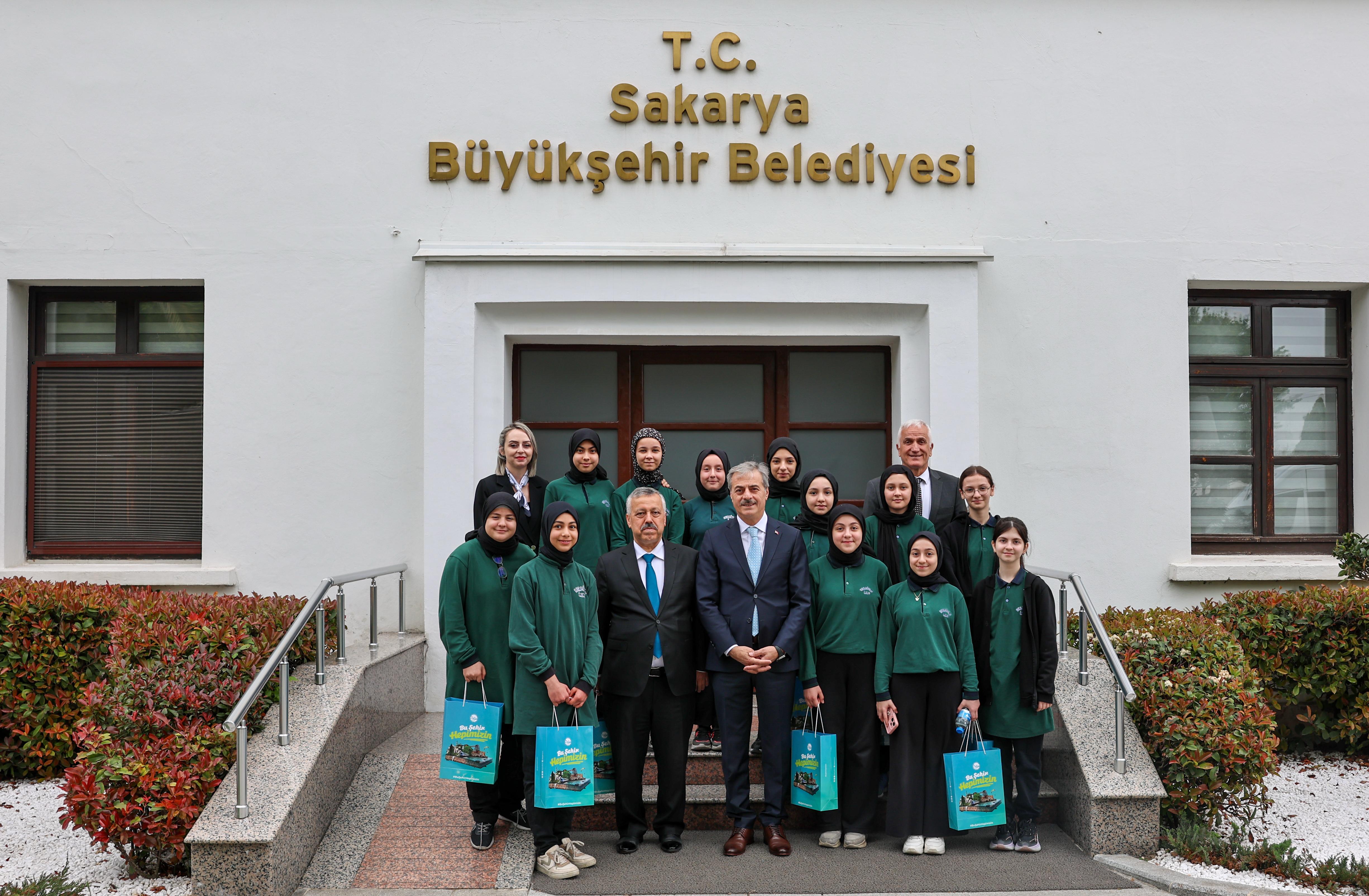 “Yarının geleceği bizim elimizde”