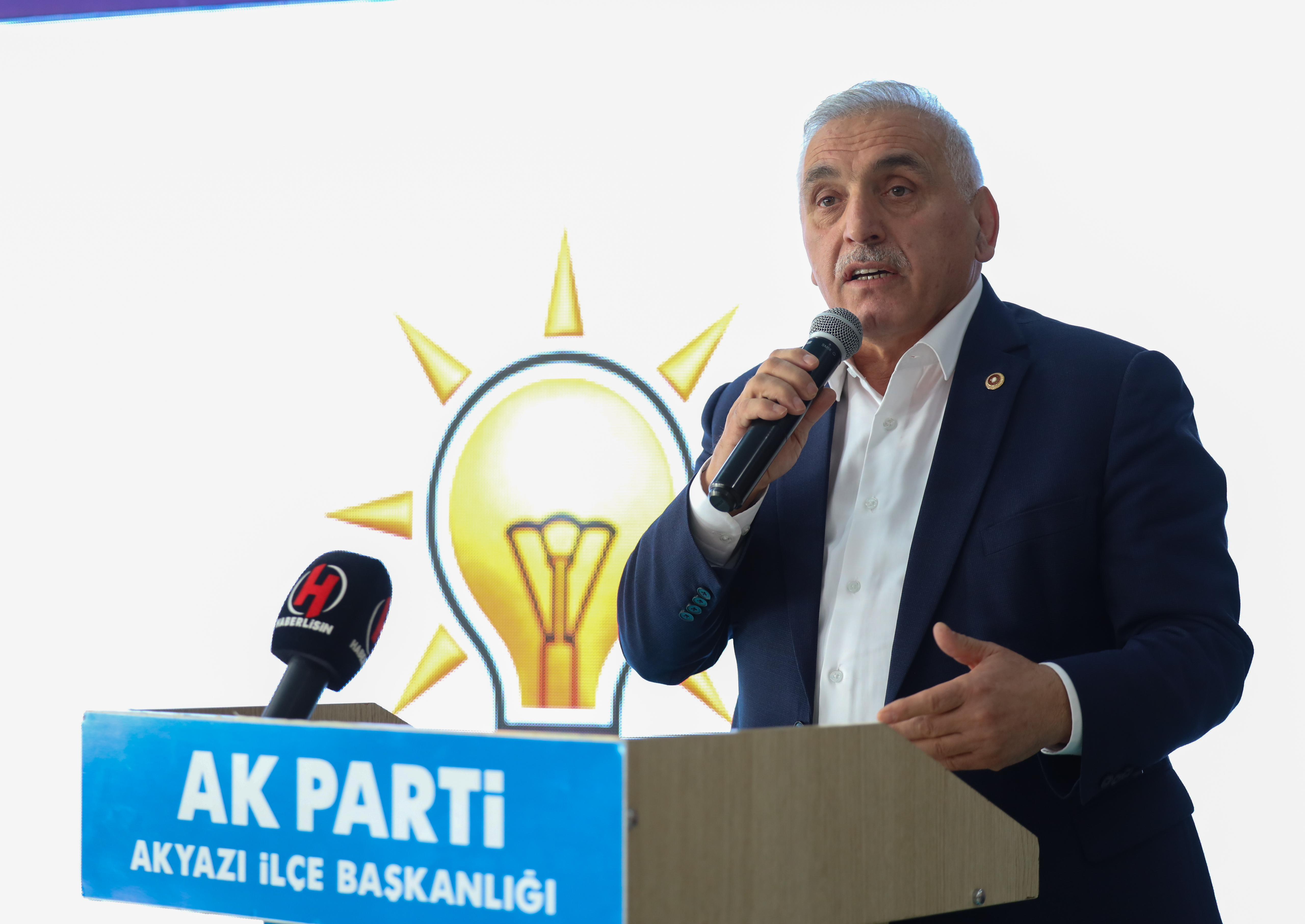 “İnsanımıza yakışır bir Akyazı’yı birlikte inşa ediyoruz”