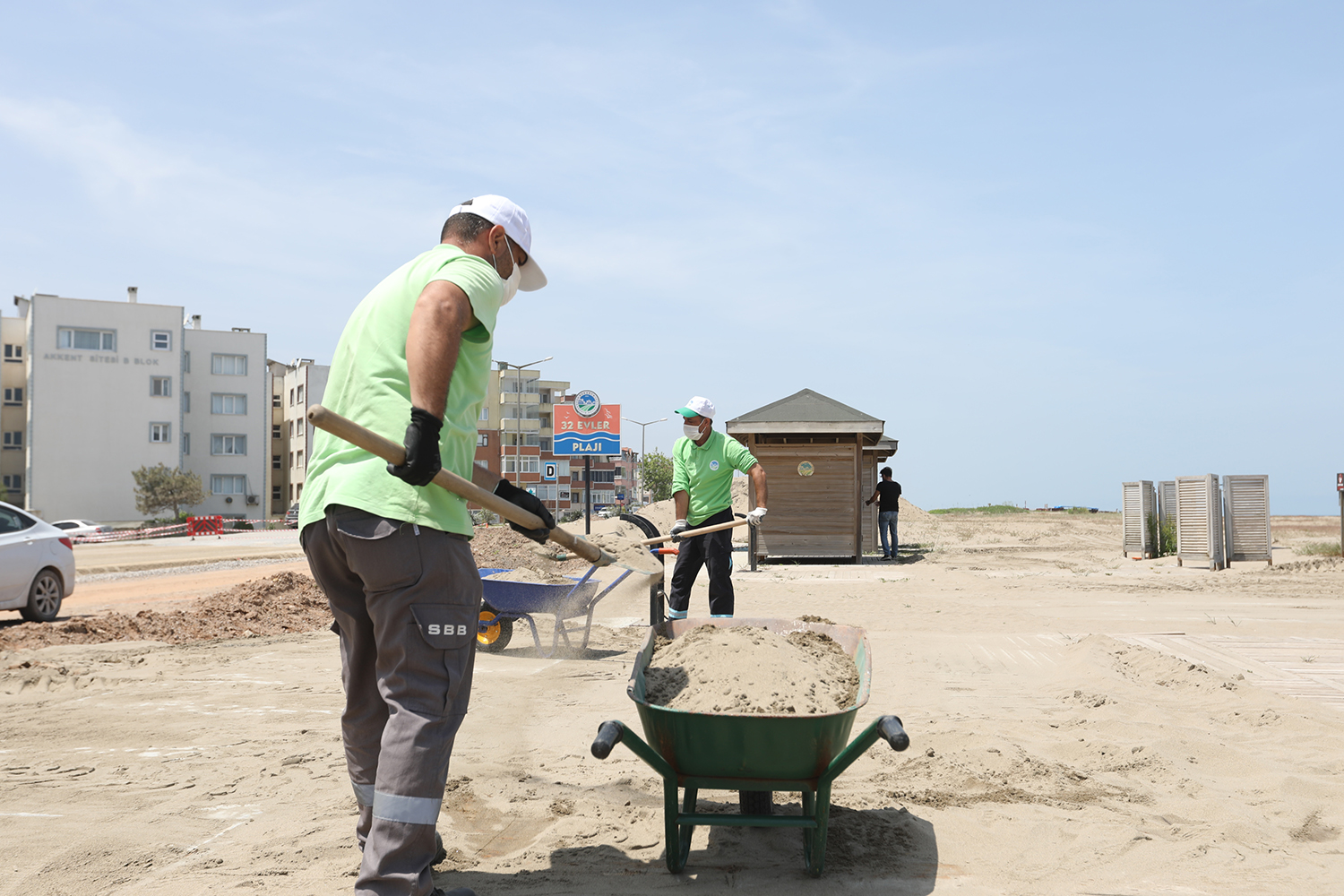 Büyükşehir Sahilleri Yaza Hazırlıyor