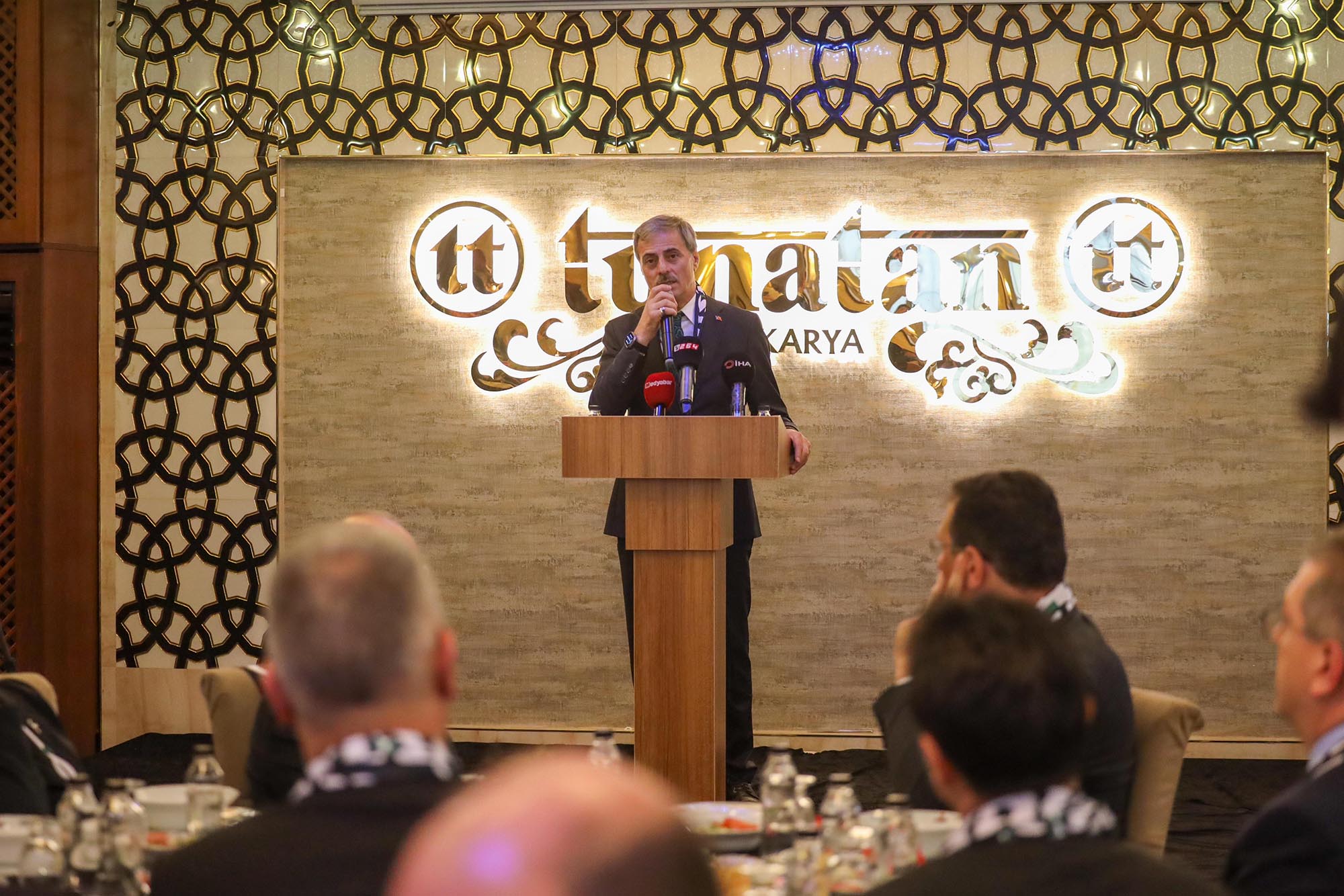 Sakarya yeşil-siyah için tek yürek: “Elimizi değil, tüm vücudumuzu ortaya koyma vaktidir”