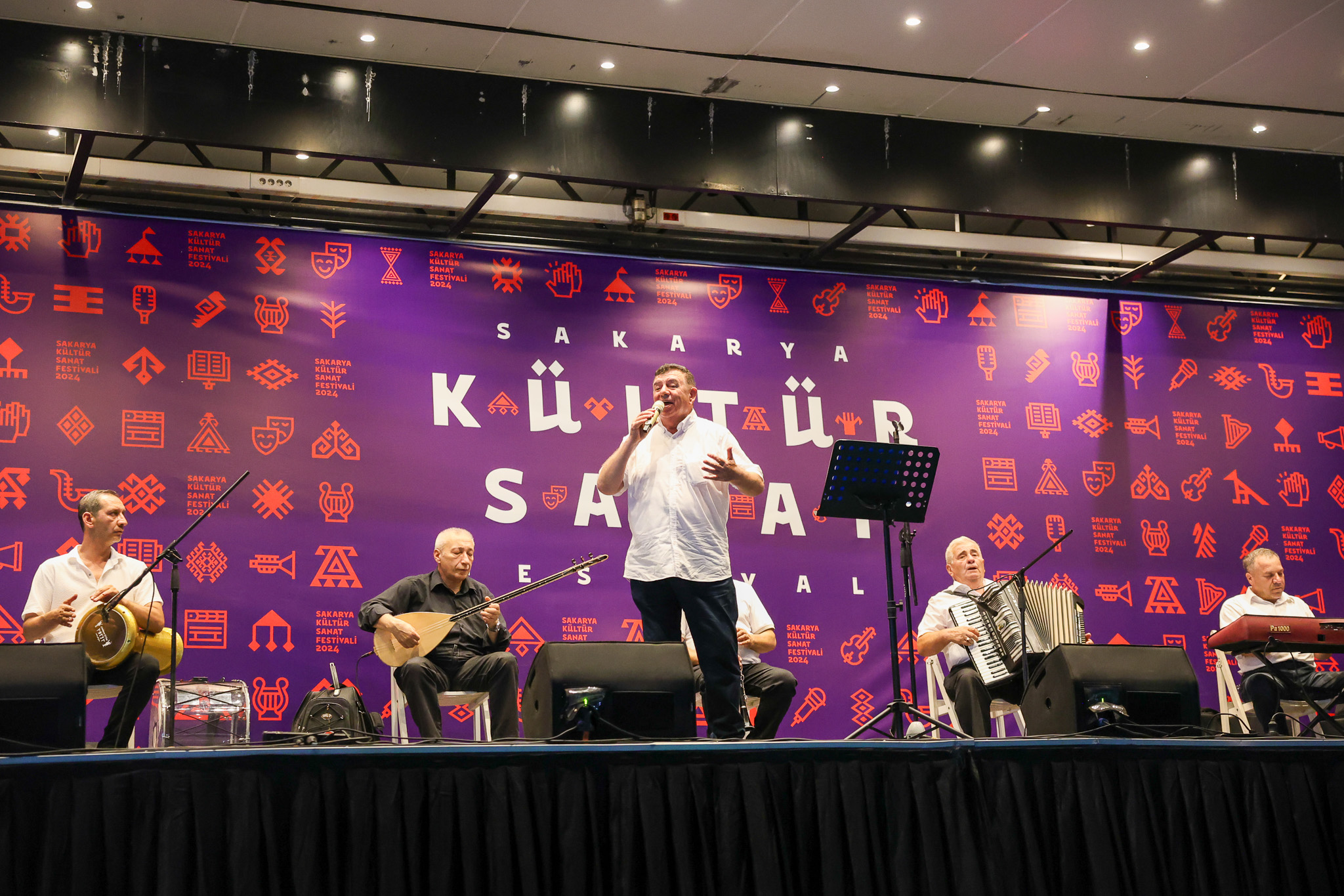 Rumeli-Balkan rüzgârı Millet Bahçesi’nde esti