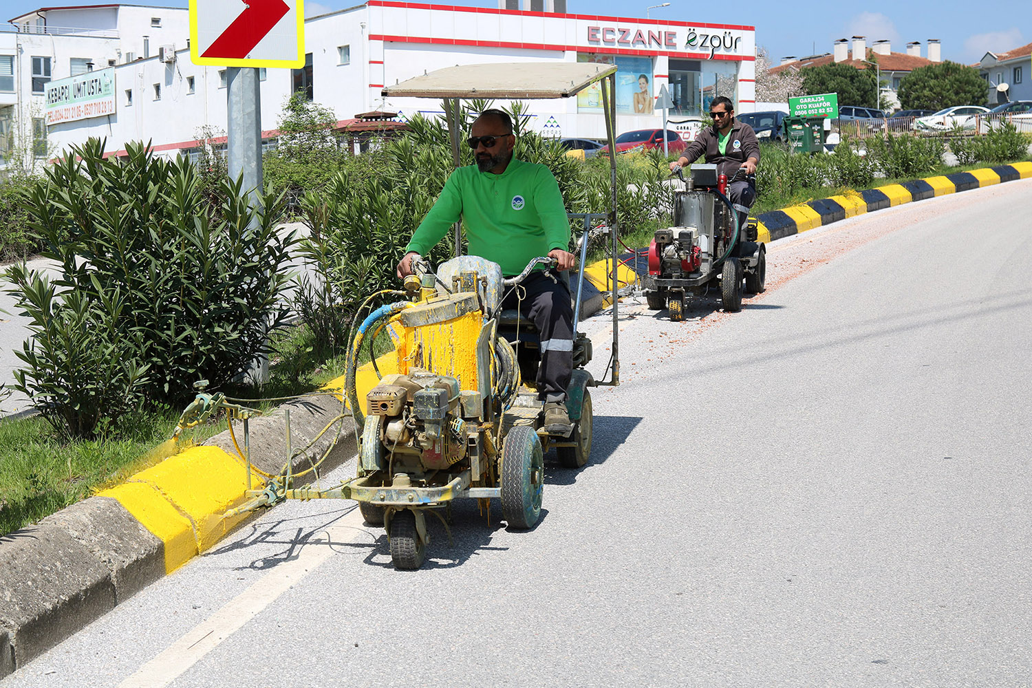 Büyükşehir 3 farklı noktada işlemleri tamamladı 