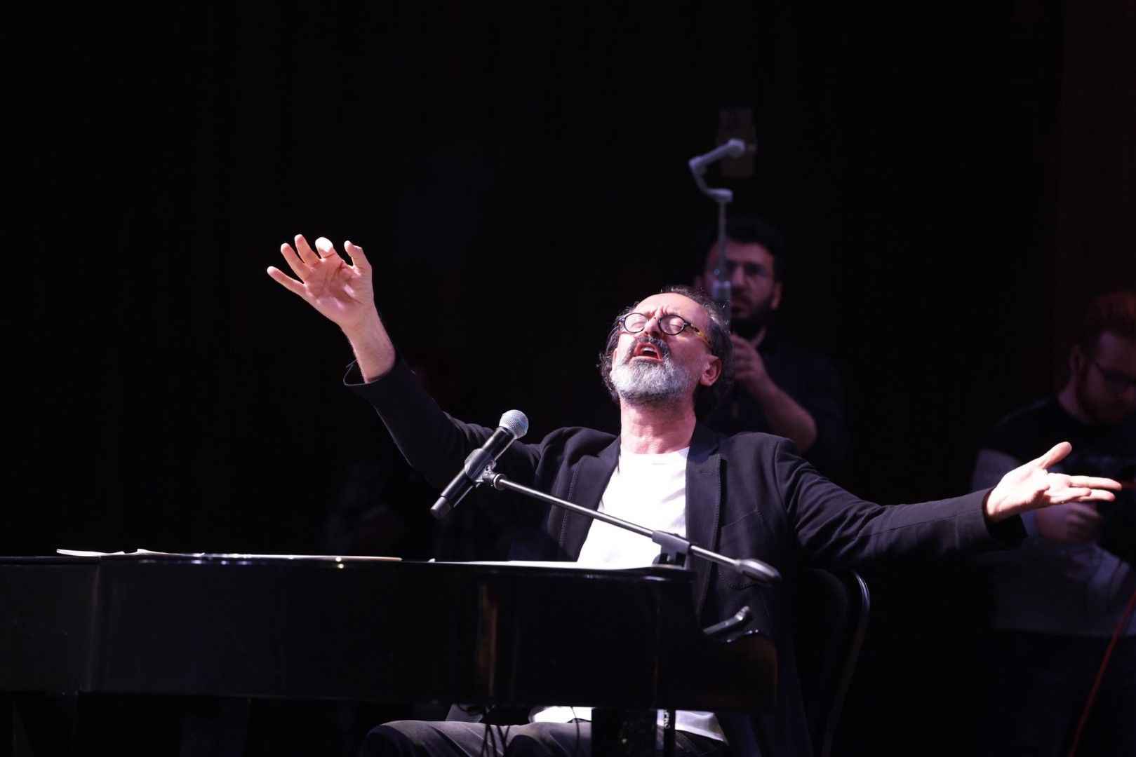 Büyükşehir’den 17 Mayıs’ta dev şampiyonaya özel tanıtım gecesi: Yücel Arzen konseri, sahne ve ışık şovları ve bisiklet hediyesi…