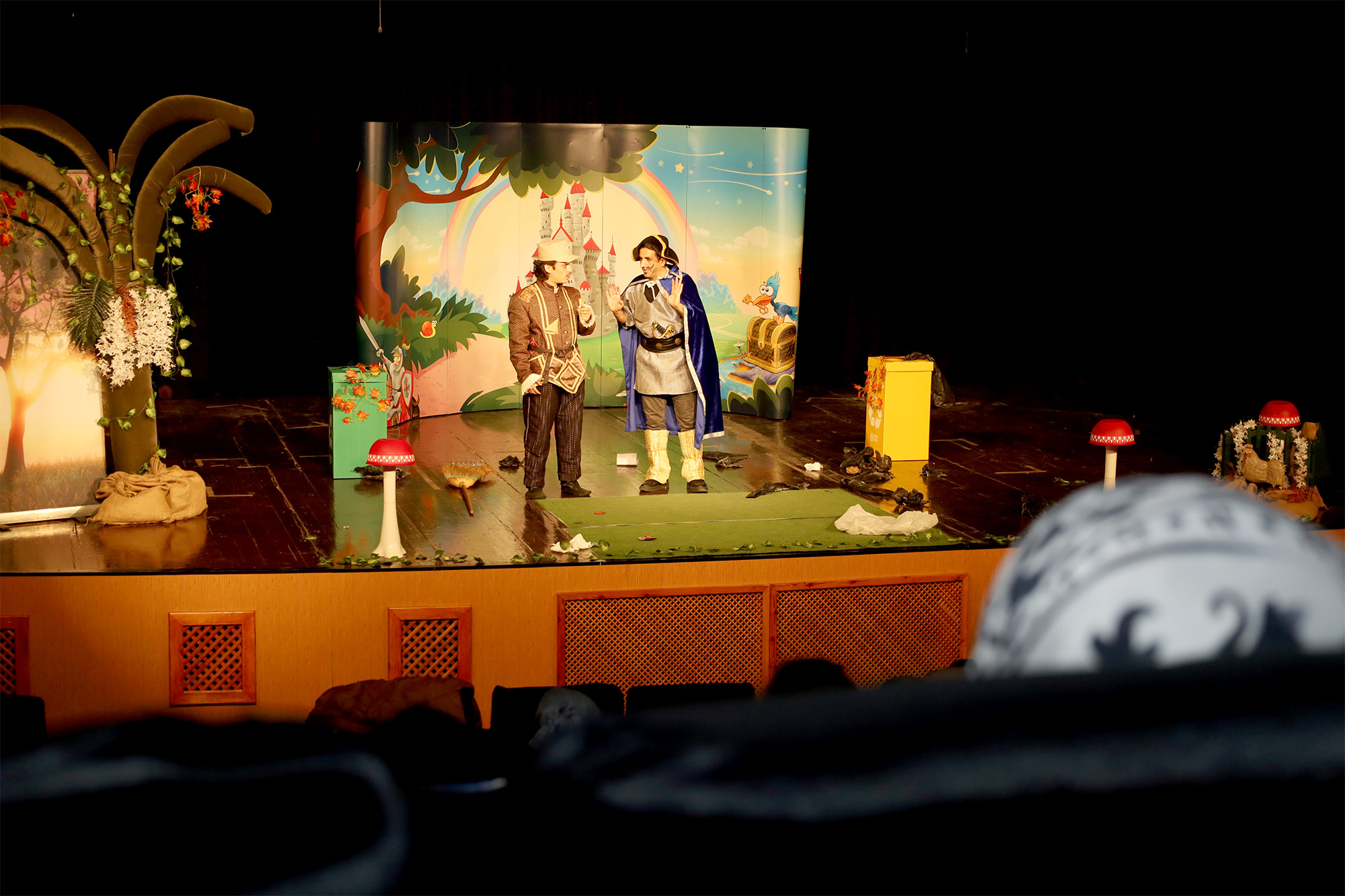 Minikler “Don Kişot” ile eğlenceye doydu