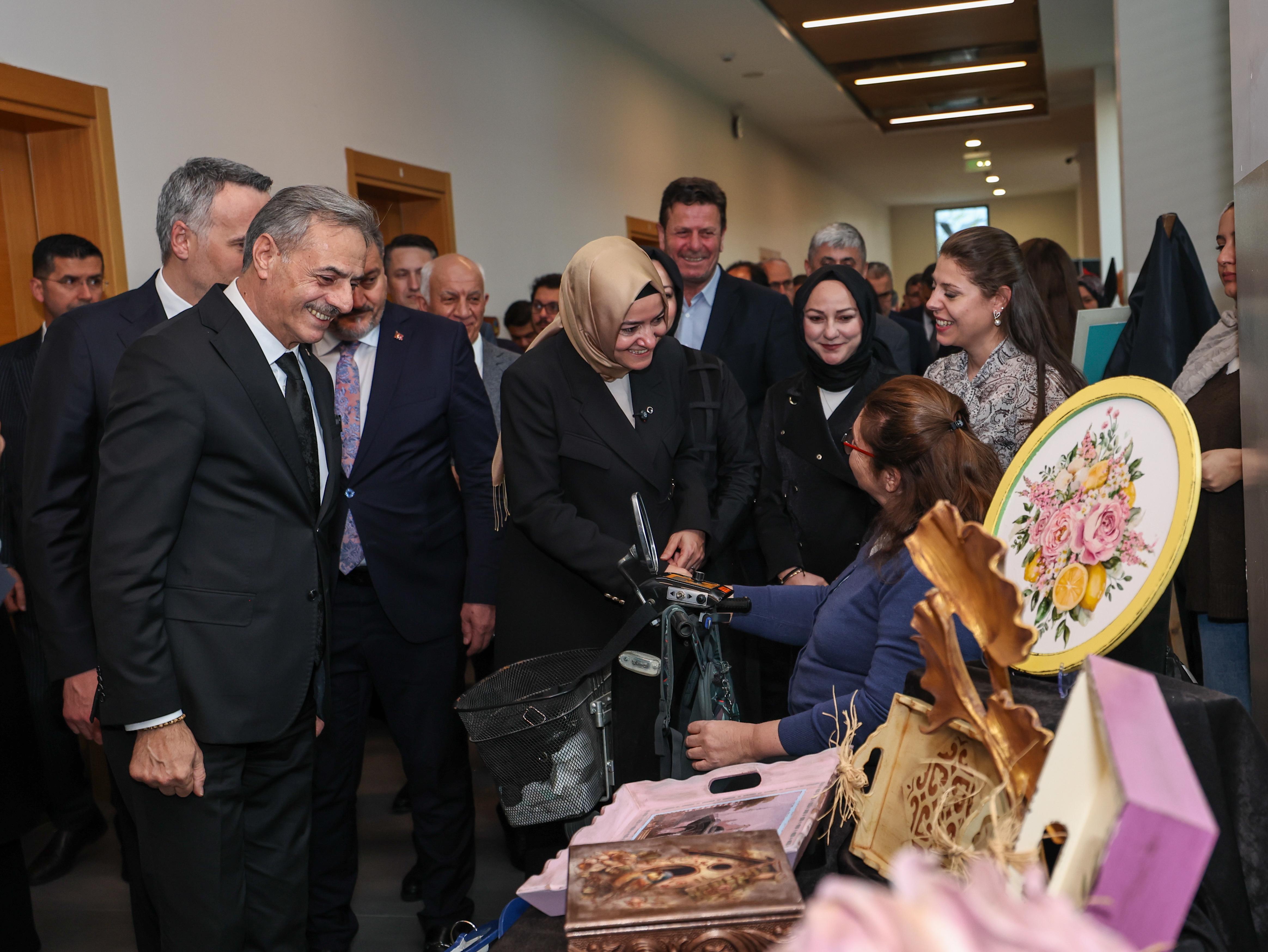 Cumhurbaşkanı Erdoğan'dan ödül alan projeyle Sakarya'da ulaşımda engeller kalktı: “Engelsiz bir şehir için gayretle çalışıyoruz”