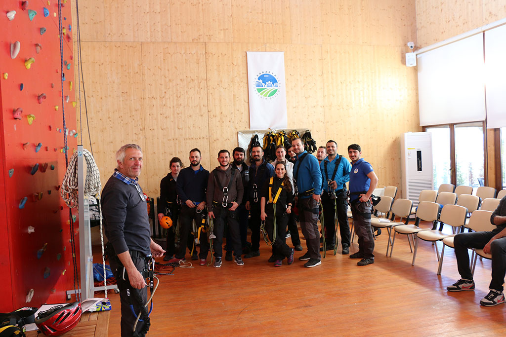 Parkurda bu sefer eğitmenler vardı