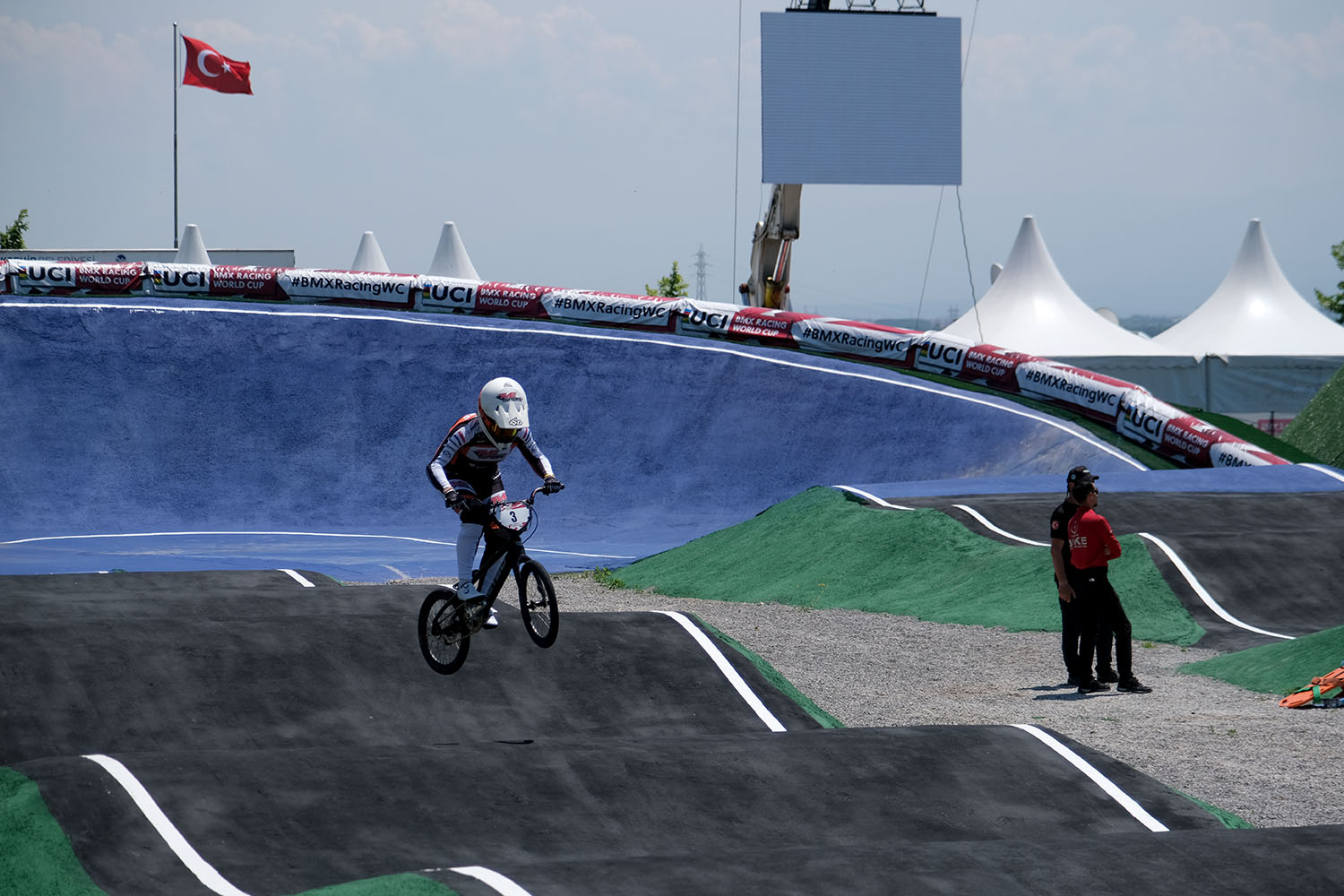 BMX Dünya Kupası sporculardan Sakarya’ya övgü dolu sözler: Türkler benim ailem, Sakaryalılar fazlasıyla arkadaş canlısı
