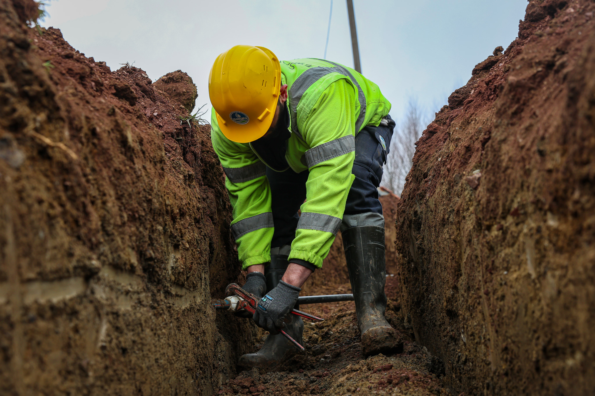 Kamışlı’da kaliteli hizmetin ikinci fazında 5 bin metrelik içme suyu hattı yenileniyor