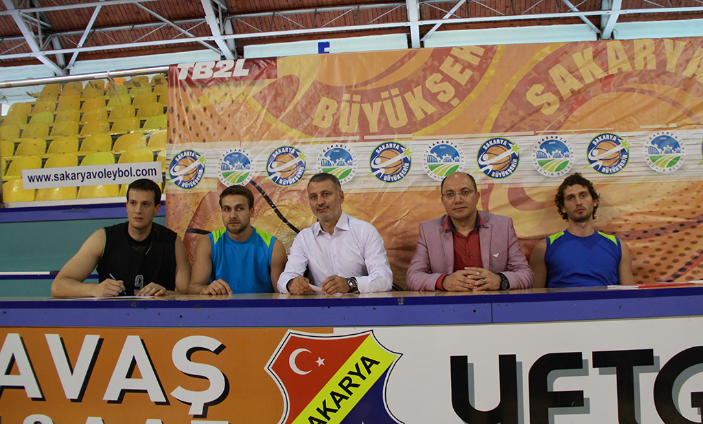 Dev Adamlardan İlk Adım