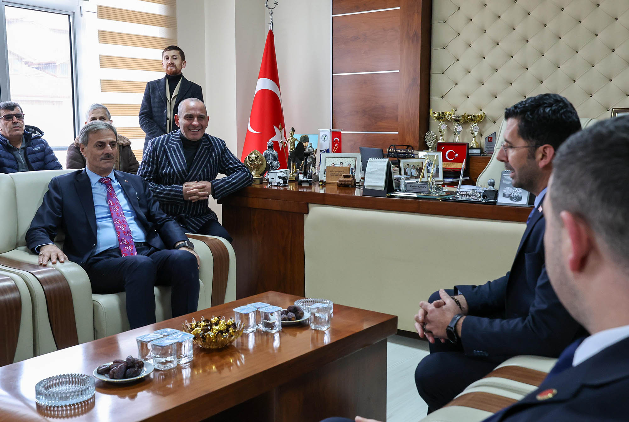 “Modern bir spor salonunu ilçemize kazandırıyoruz”