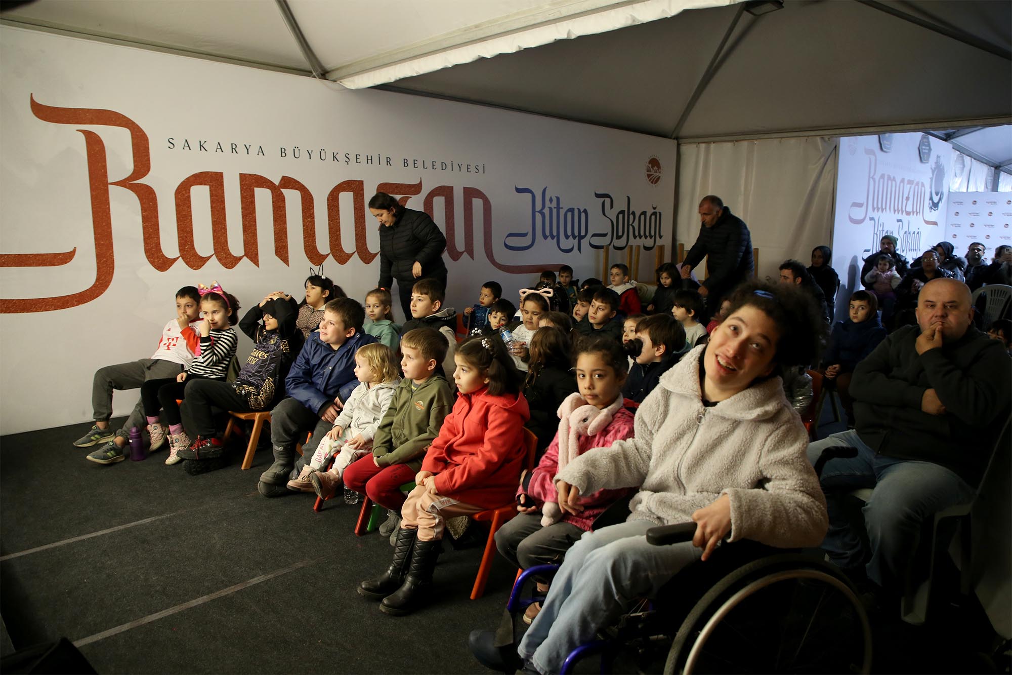 Ramazan’ın tadı Büyükşehirle güzel: 11 ayın sultanı Kitap Sokağı’nda karşılandı