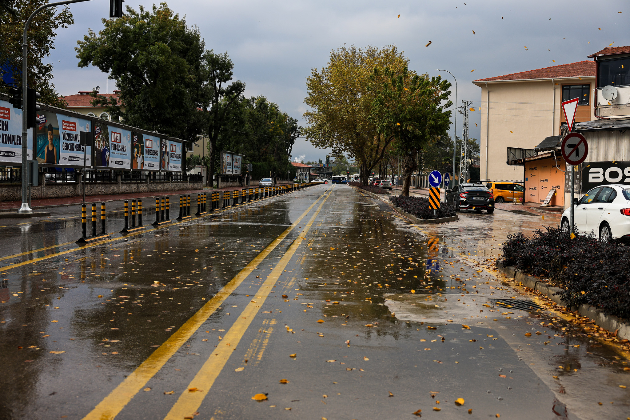 Rekor yağışta altyapı hatları sorunsuz çalıştı